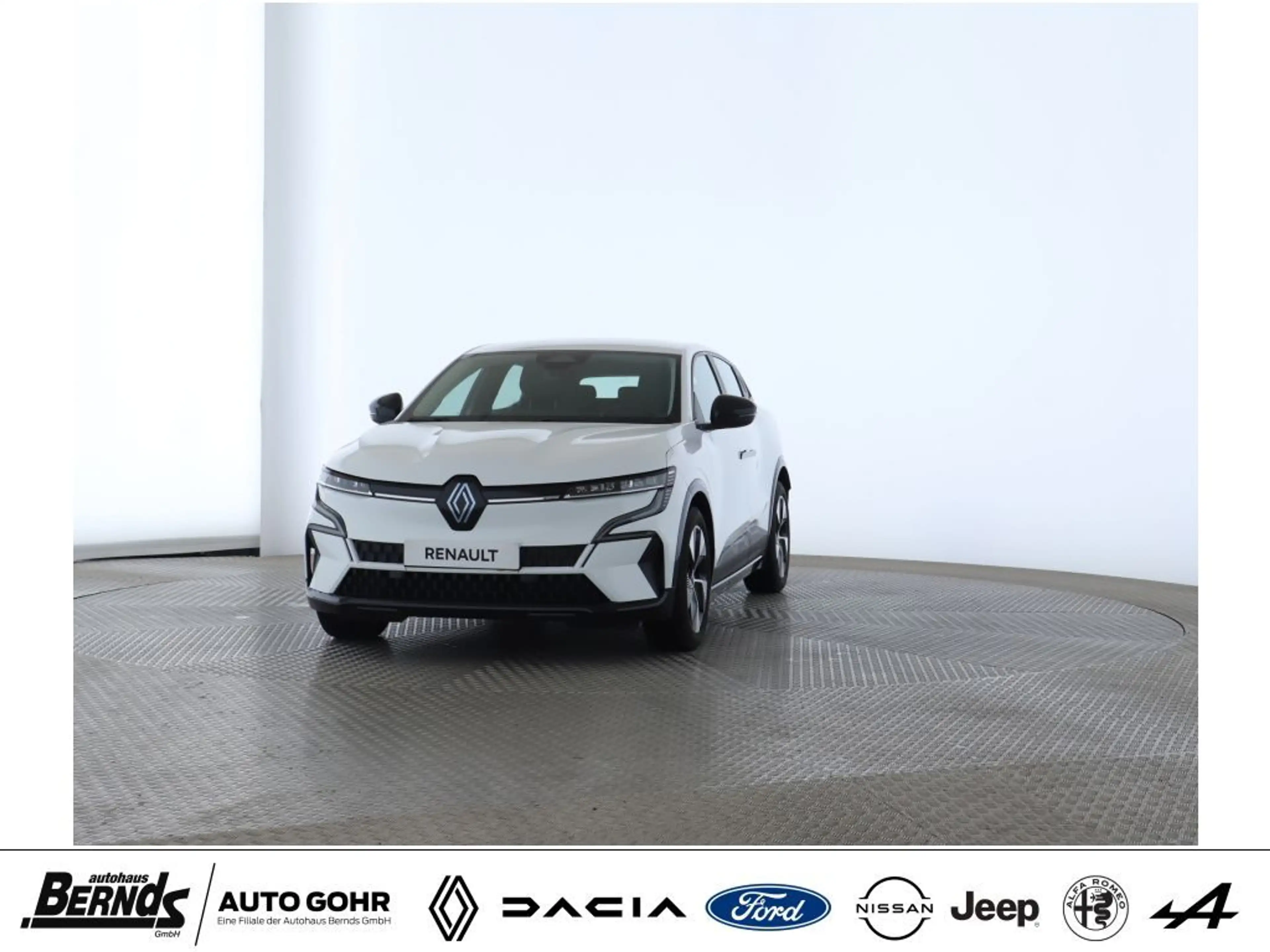 Renault Megane E-Tech EV40 130hp boost charge Equilibre WÄRMEPUMPE PDC — photo 21