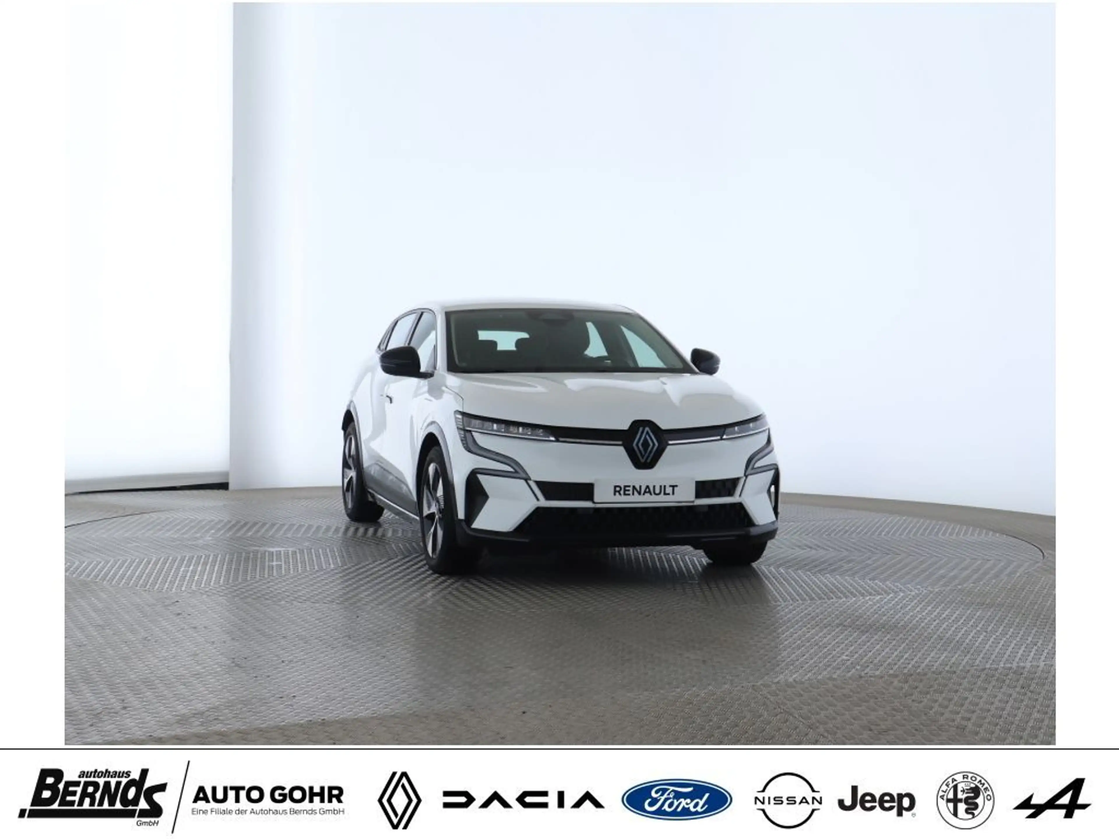 Renault Megane E-Tech EV40 130hp boost charge Equilibre WÄRMEPUMPE PDC — photo 23