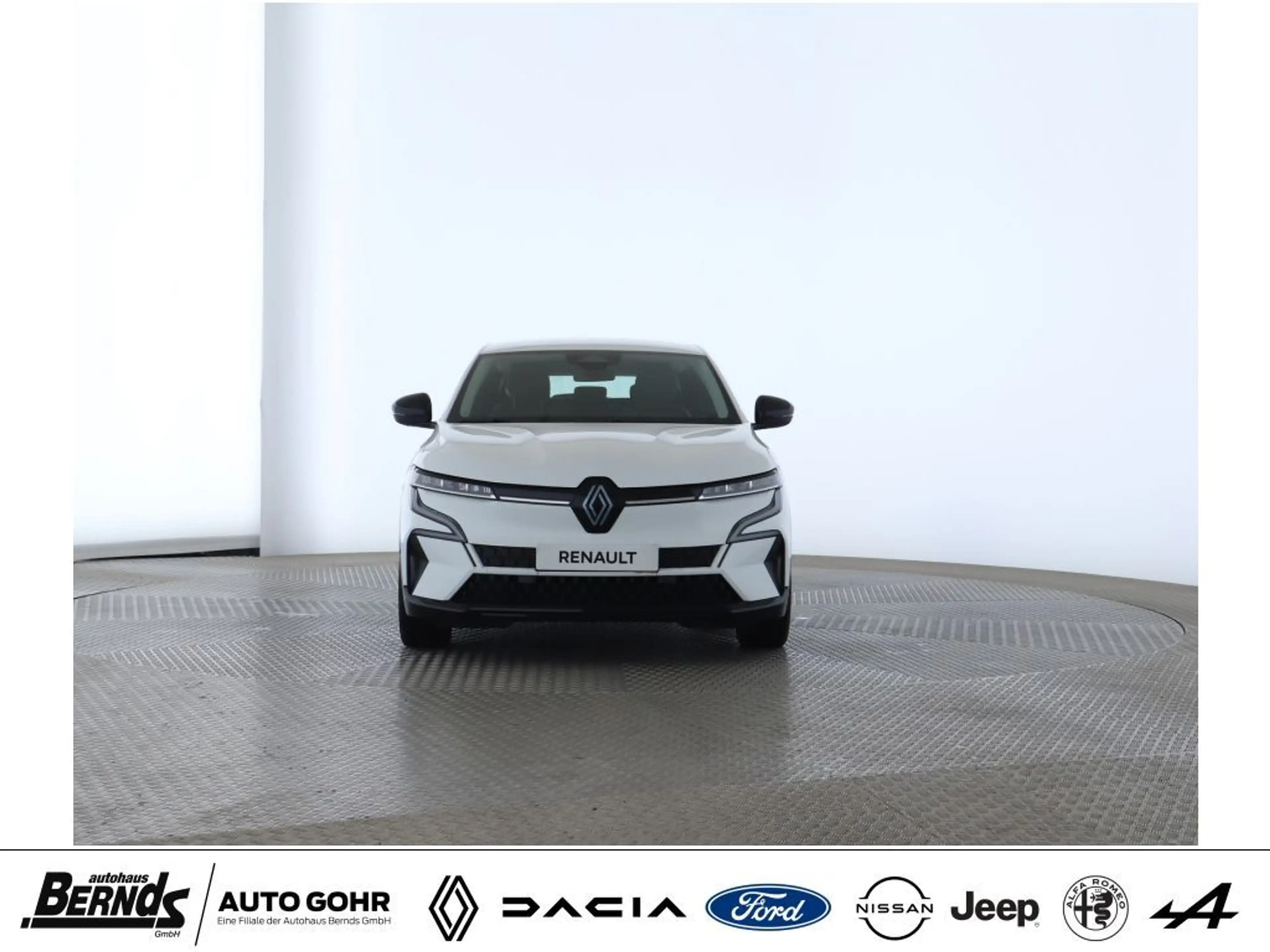 Renault Megane E-Tech EV40 130hp boost charge Equilibre WÄRMEPUMPE PDC — photo 22