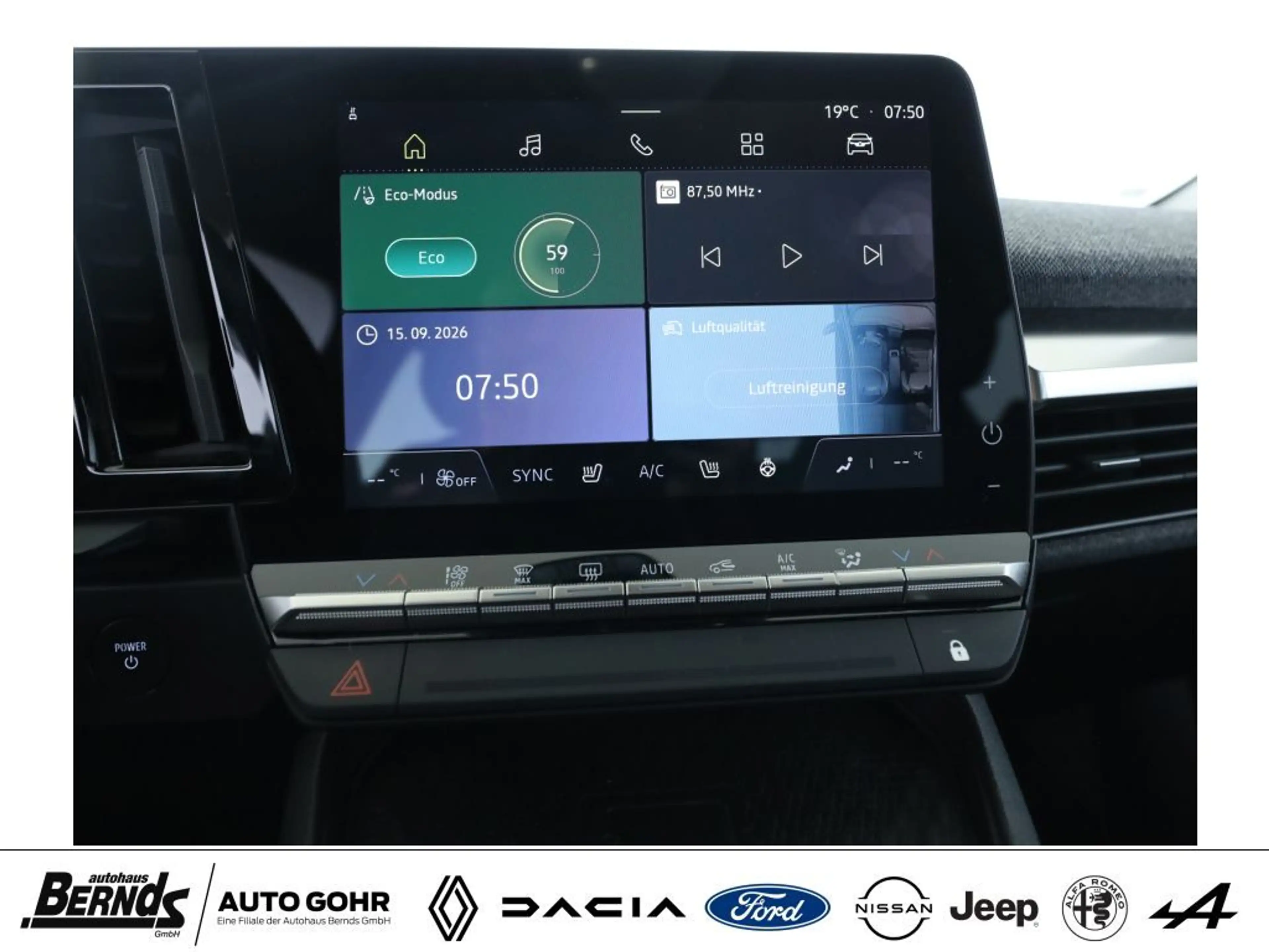Renault Megane E-Tech EV40 130hp boost charge Equilibre WÄRMEPUMPE PDC — photo 16