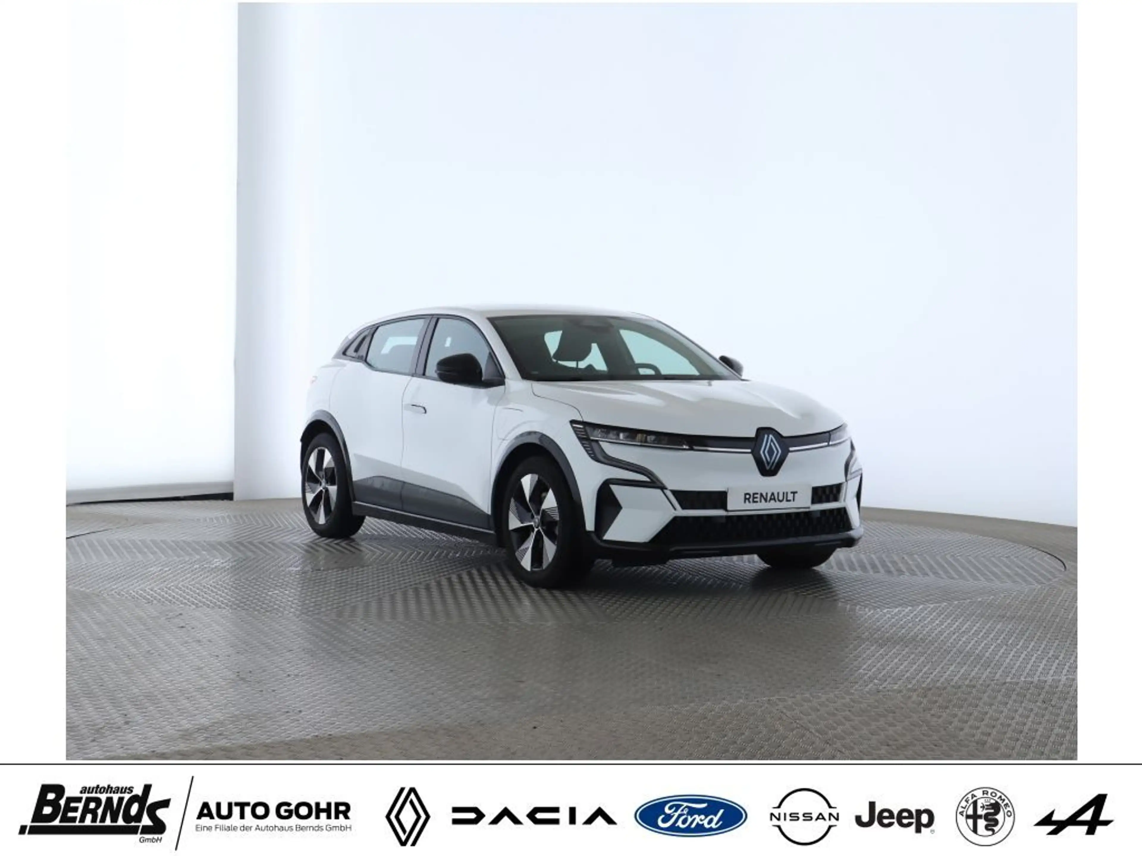 Renault Megane E-Tech EV40 130hp boost charge Equilibre WÄRMEPUMPE PDC — photo 2