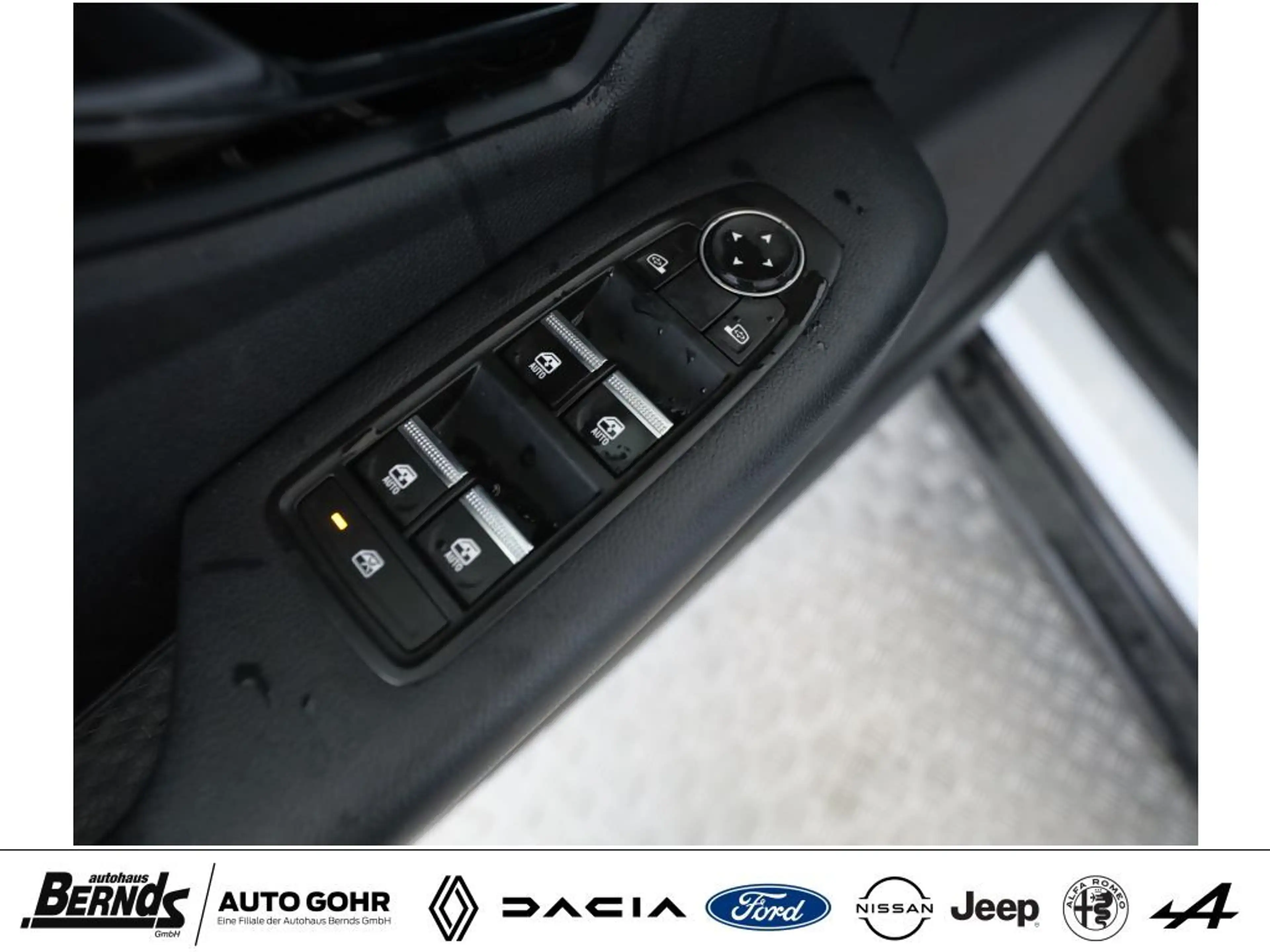 Renault Megane E-Tech EV40 130hp boost charge Equilibre WÄRMEPUMPE PDC — photo 14