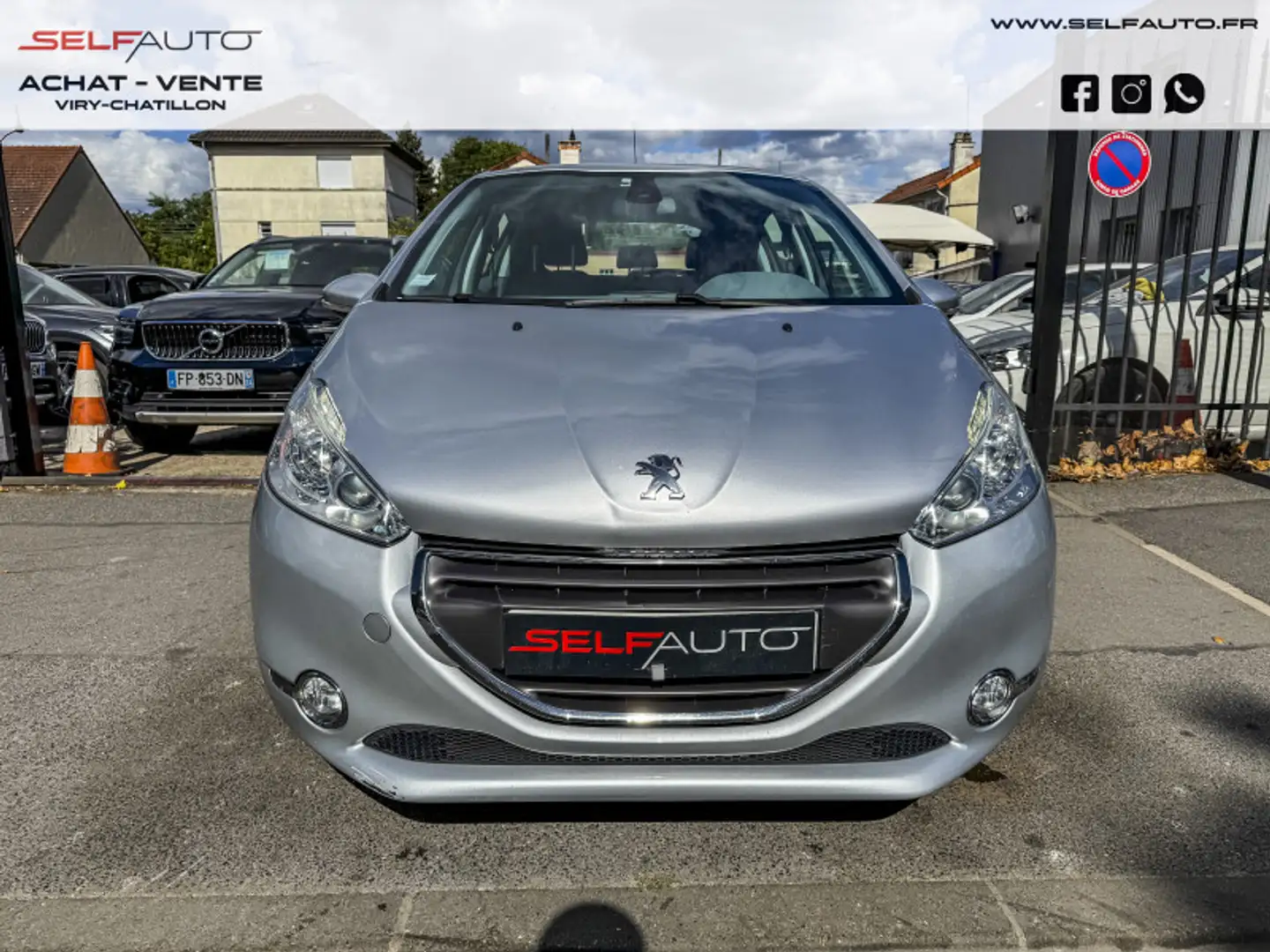 Peugeot 208 1.6 E-HDI FAP ALLURE BMP6  5P Gris - 2