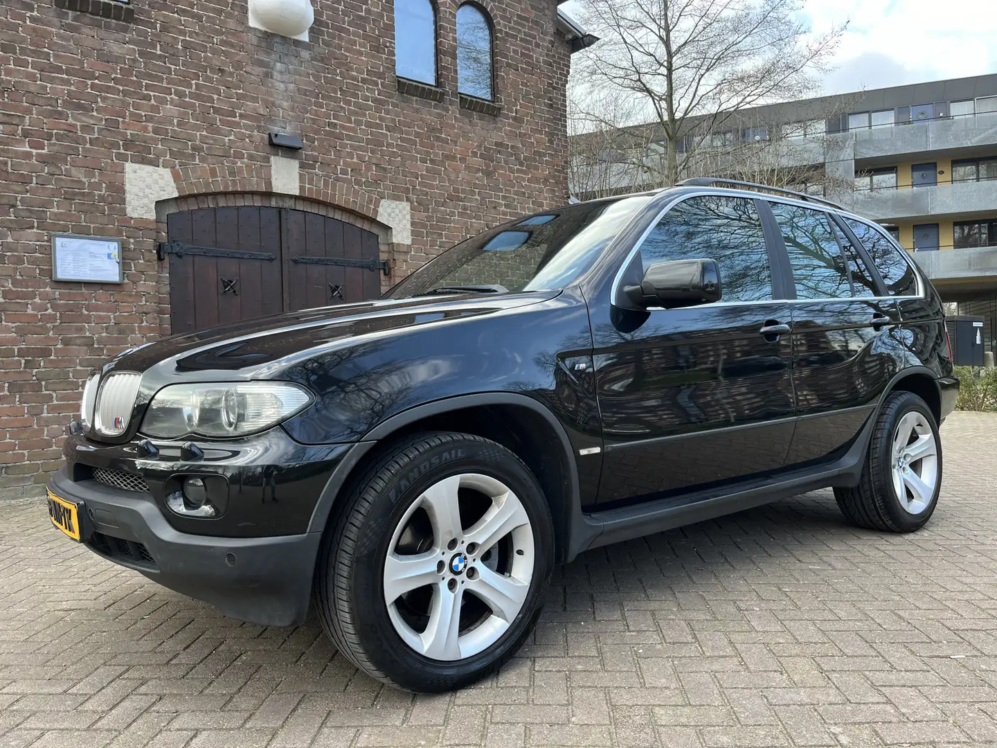 BMW X5 4.4i V8 Autom/Tiptr High Executive Leer/Navi/Clima Zwart - 1