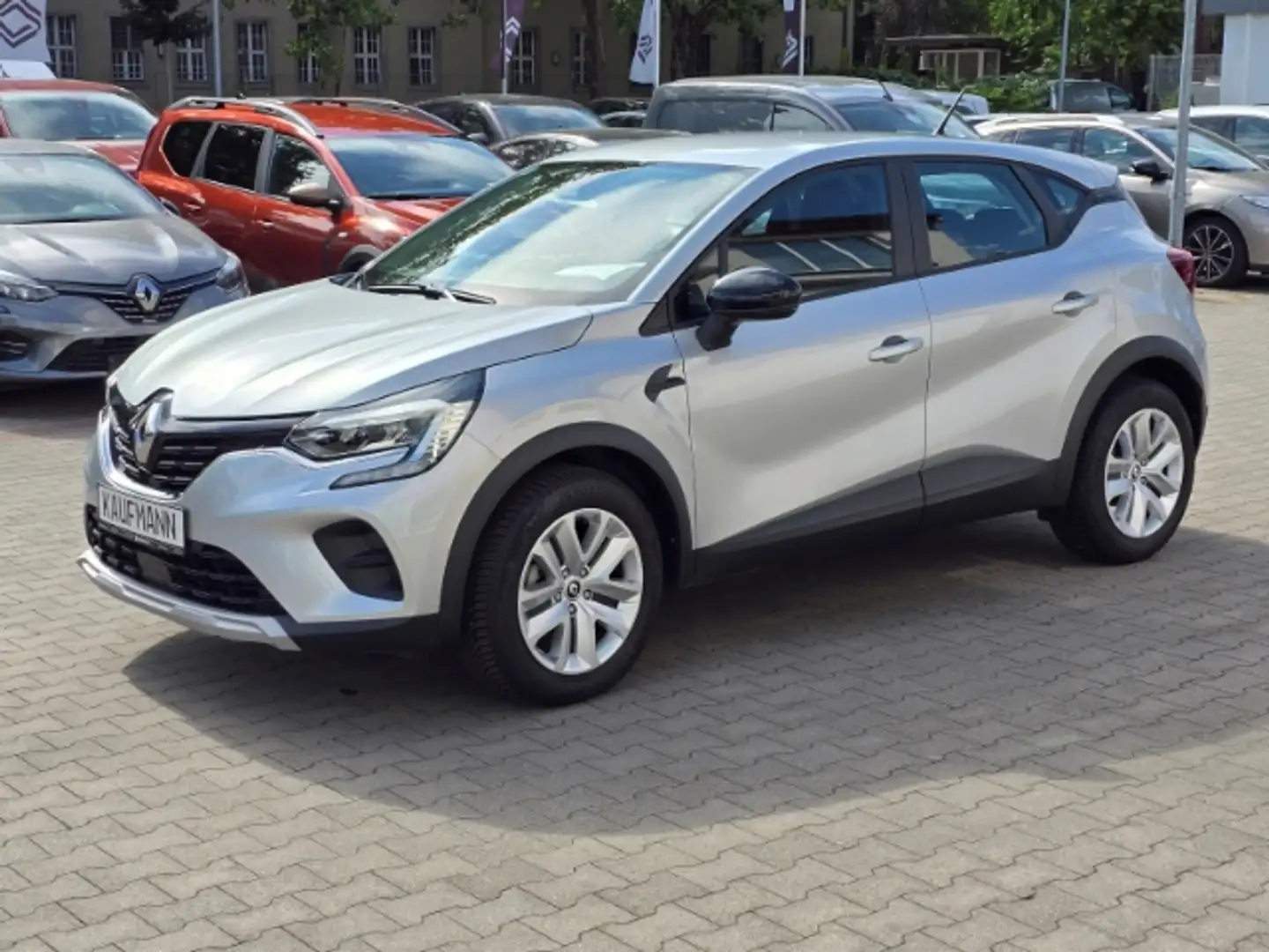 Renault Captur II Equilibre 1.0 TCe 90 EU6d Grau - 1