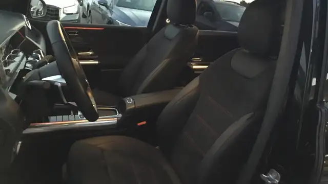 Mercedes-Benz B-Class view 7