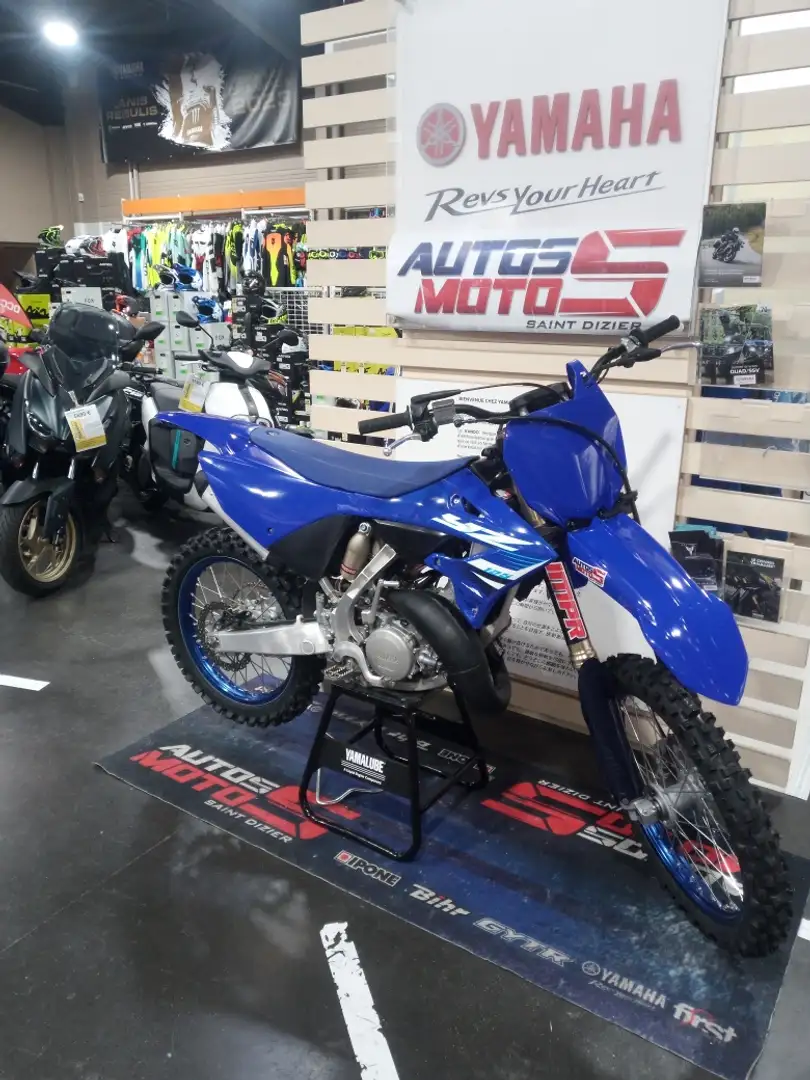 Yamaha Blauw - 1