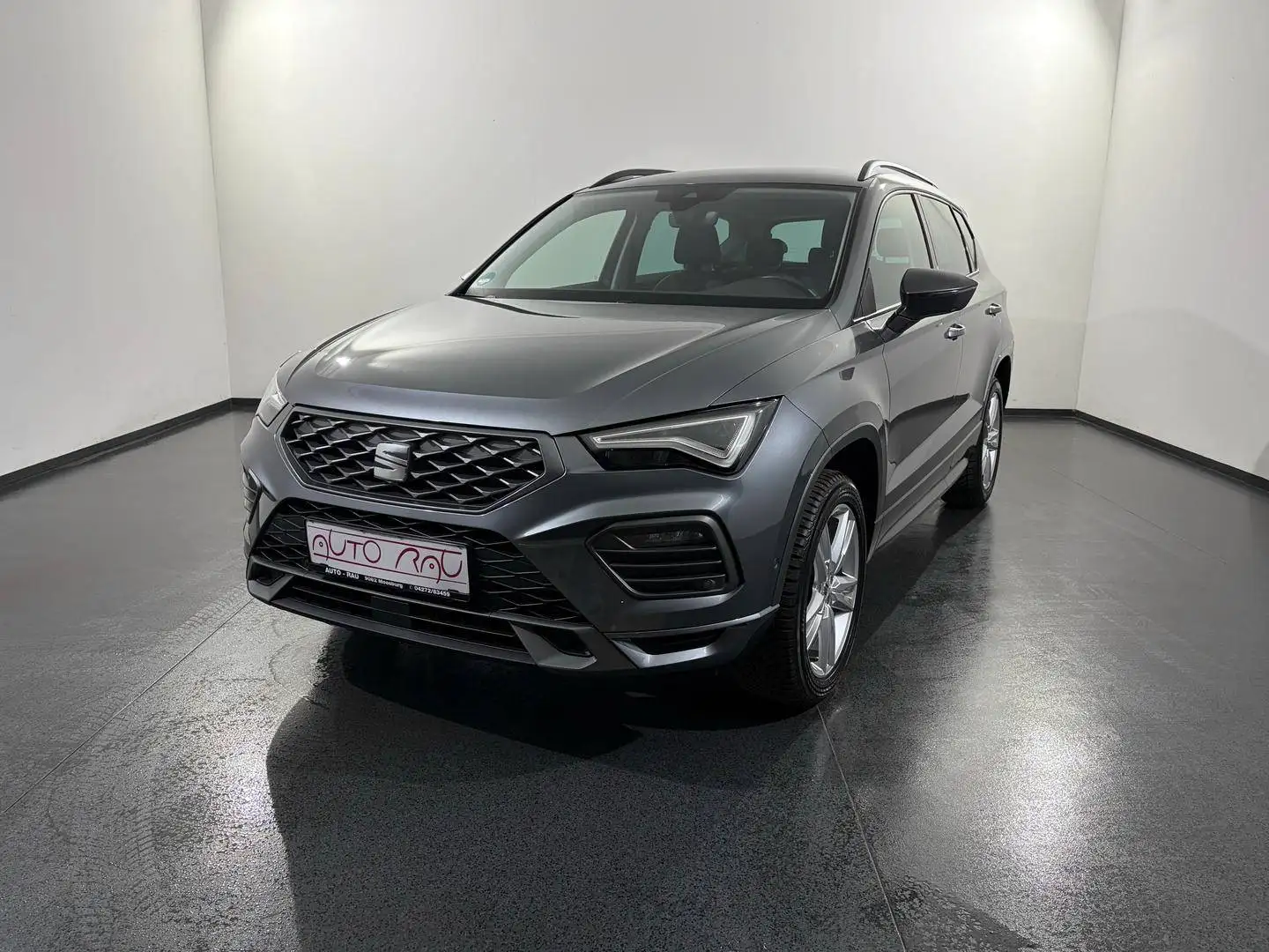 SEAT Ateca 2.0 TDI FR-Line *LED*ACC*NAVI*RFK* Grau - 2