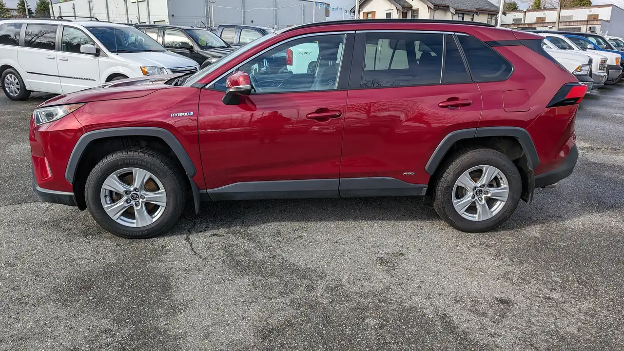 Toyota RAV 4 photo Toyota RAV 4