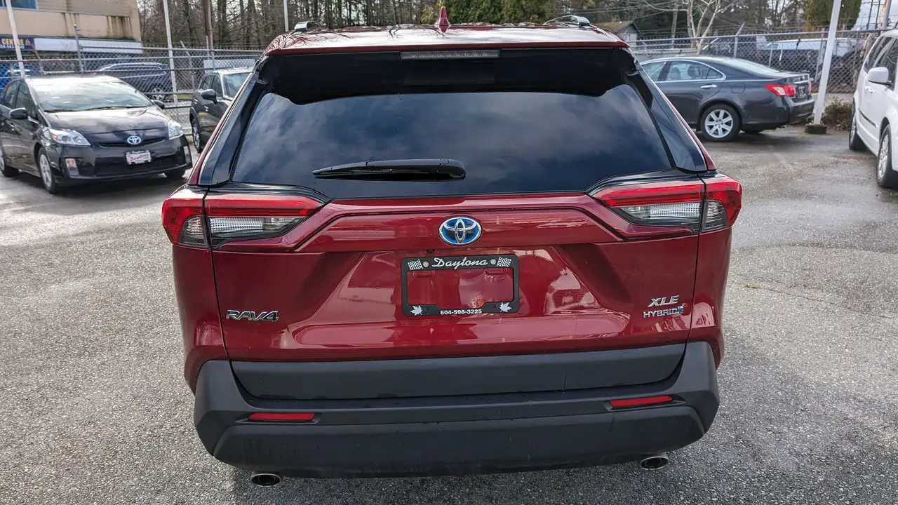 Toyota RAV 4 photo Toyota RAV 4
