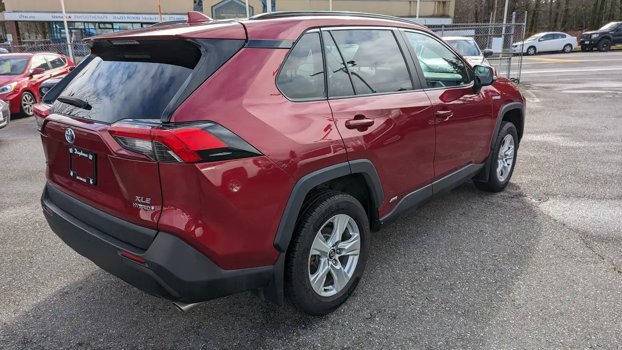 Toyota RAV 4 photo Toyota RAV 4