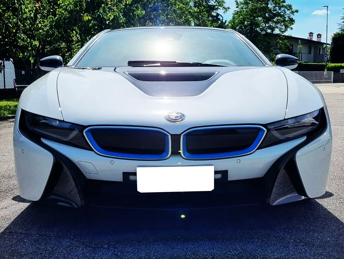 BMW i8 Coupe 1.5 auto ibrida Bianco - 2