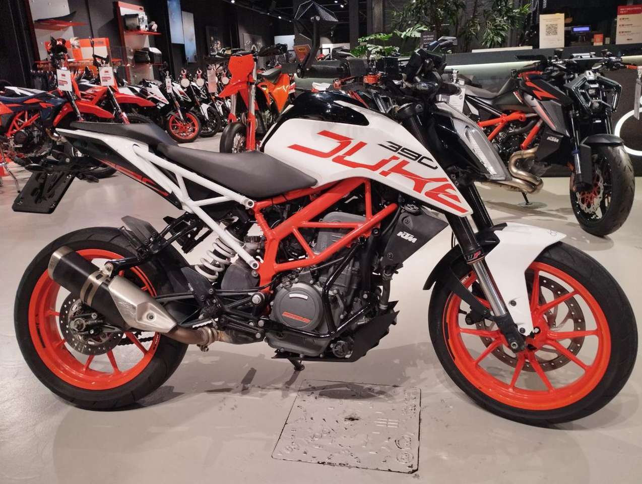 KTM 390 Duke 390 DUKE