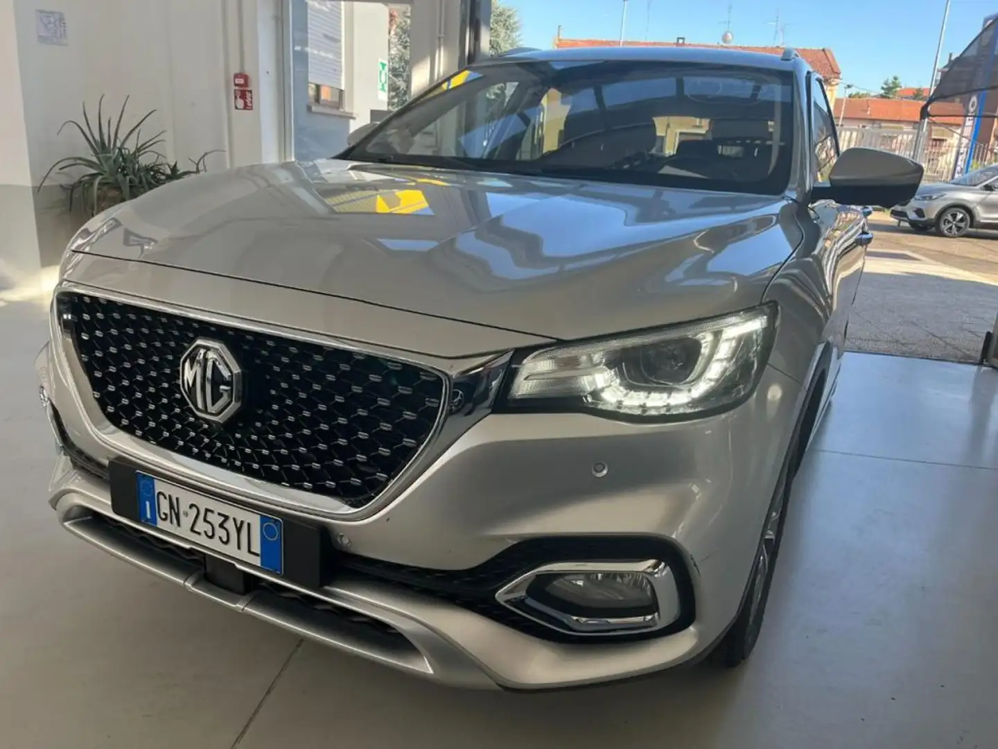 MG HS 1.5T-GDI AT Comfort cambio automatico Grey - 1