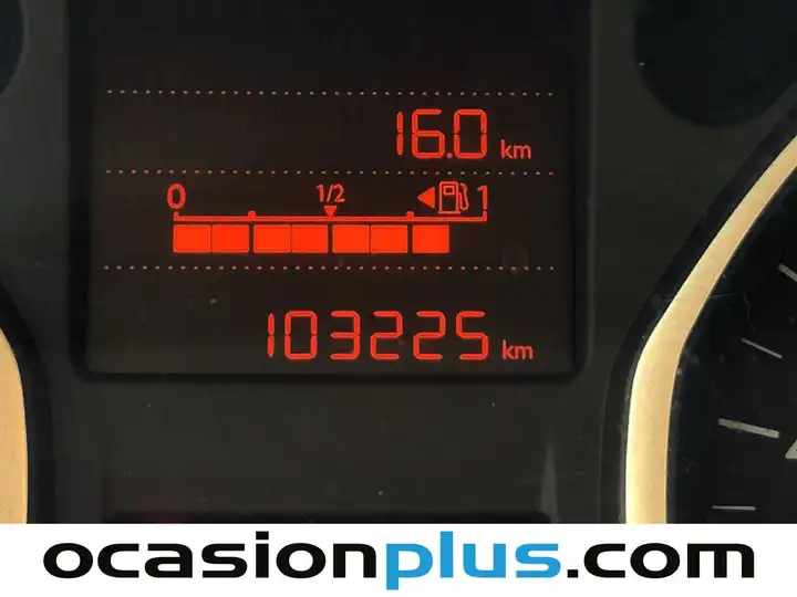 Citroën C-Élysée 1.6 BlueHDi Seduction 2016, foto 7