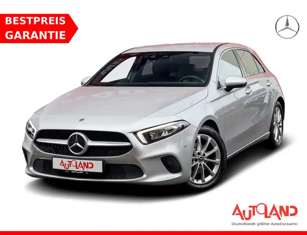 Mercedes-Benz A 180 A180 LED Navi Tempomat Sitzheizung PDC DAB