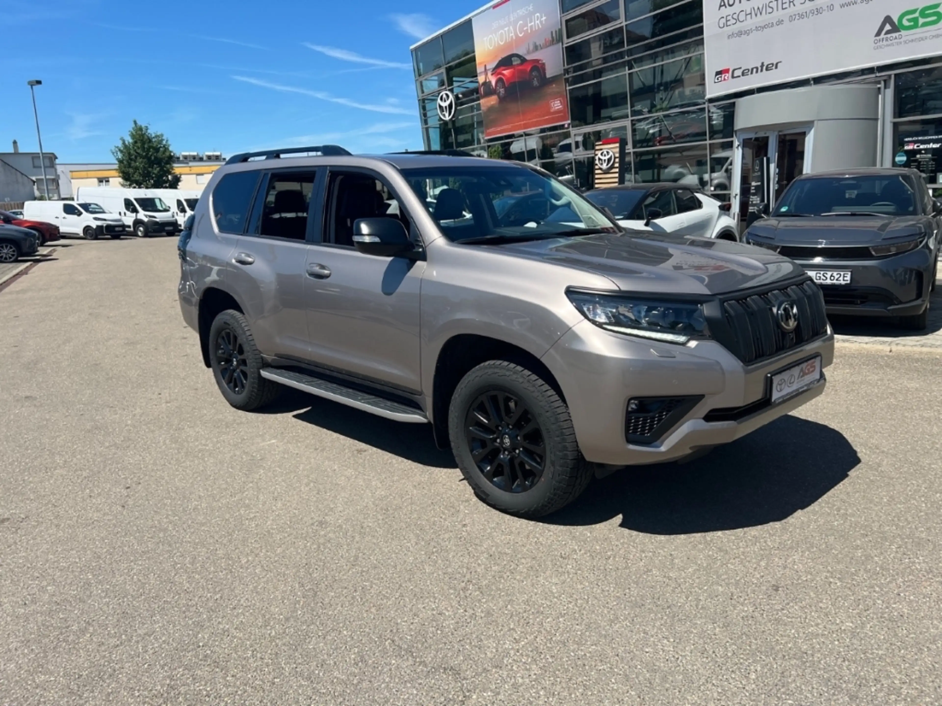 Toyota Land Cruiser 2,8L-D TEC-Edition AHK Standheizung 100% Sperre — photo 2