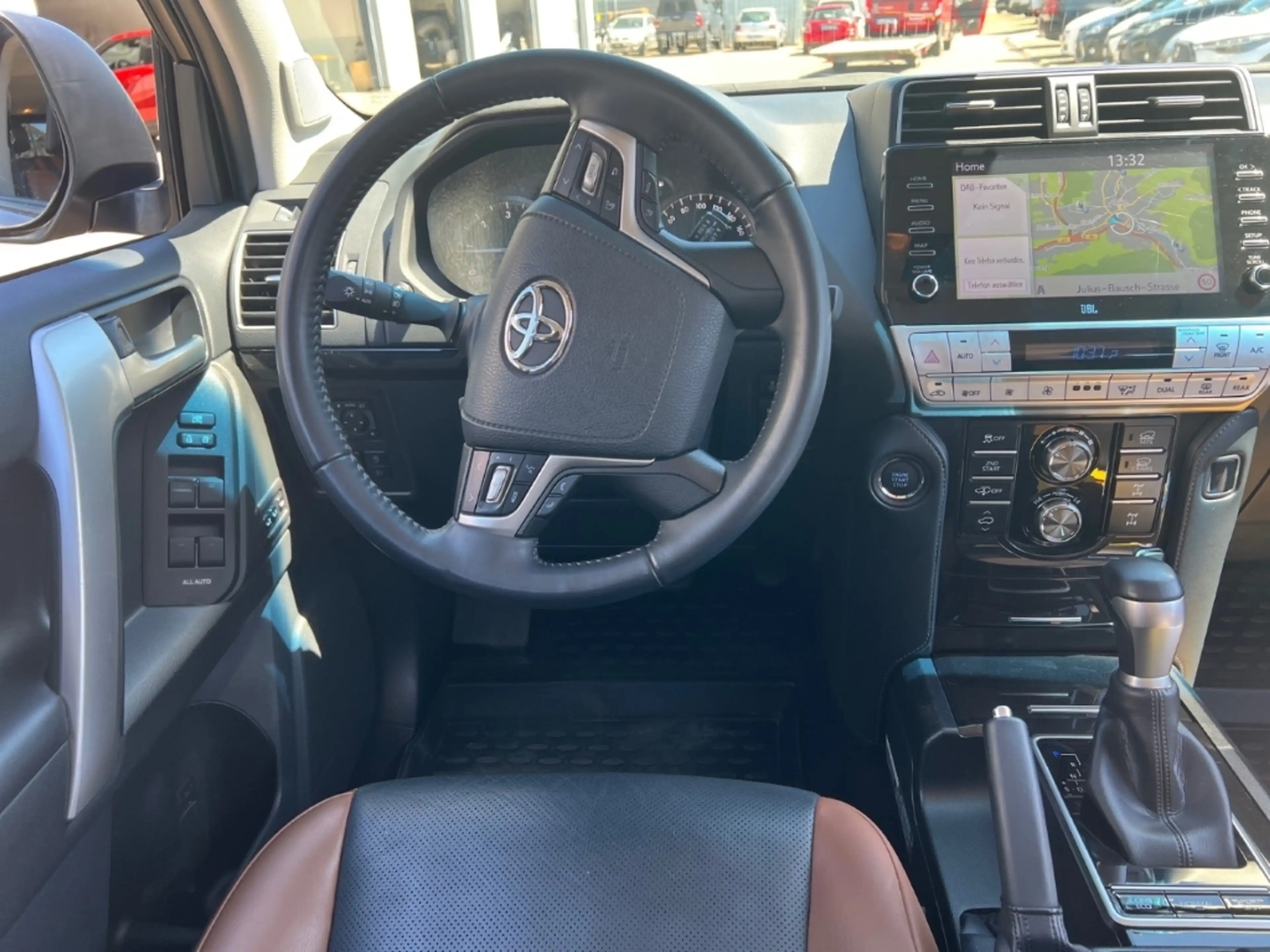 Toyota Land Cruiser 2,8L-D TEC-Edition AHK Standheizung 100% Sperre — photo 15