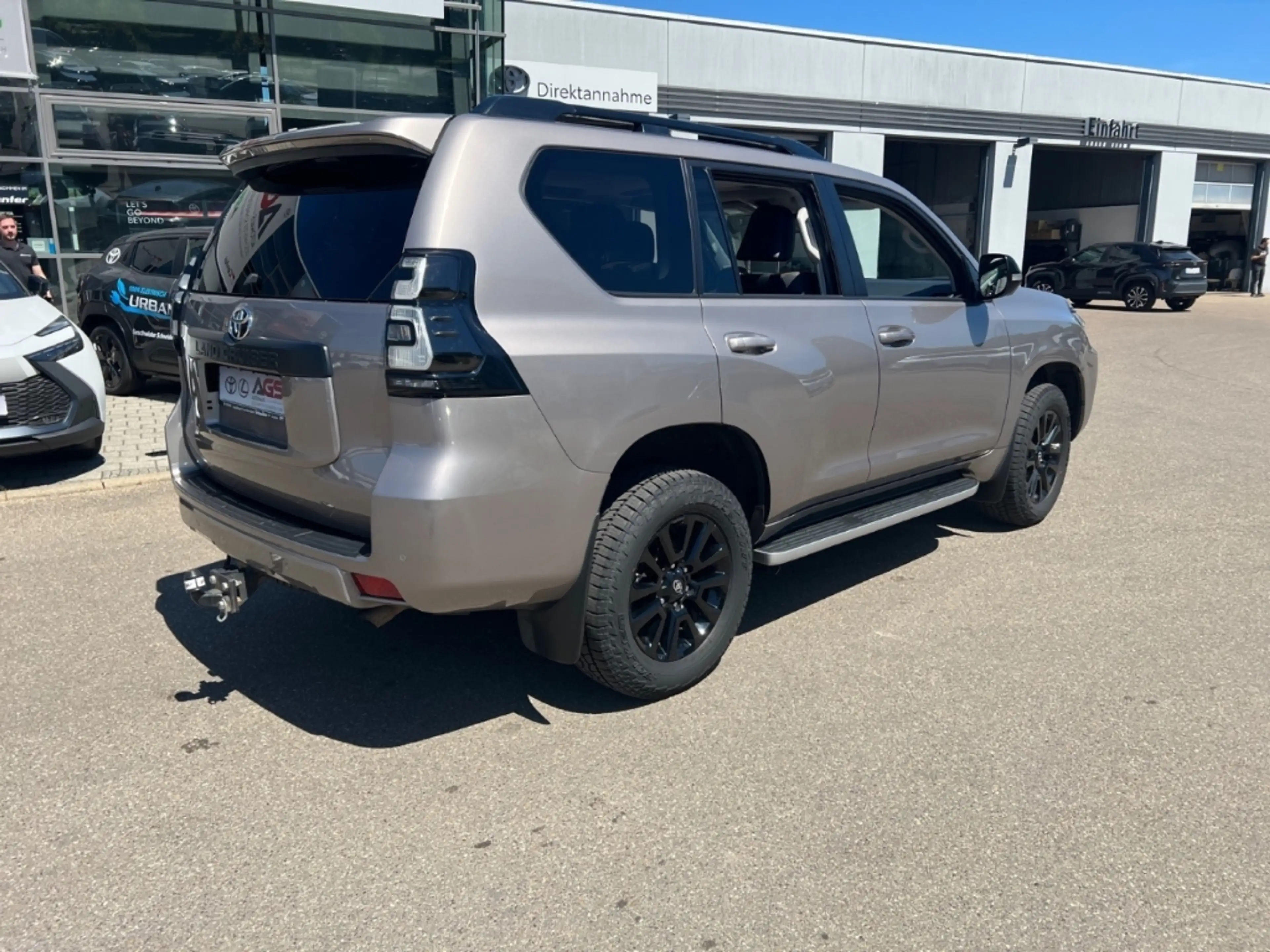 Toyota Land Cruiser 2,8L-D TEC-Edition AHK Standheizung 100% Sperre — photo 4