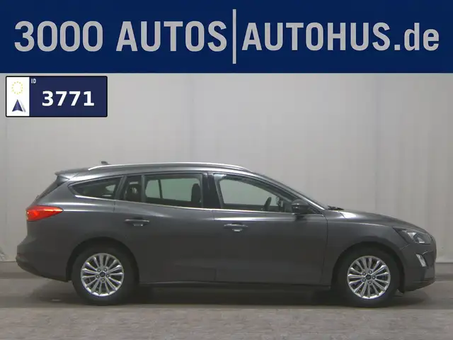 Ford Focus Turnier 1.5 EB Titanium Navi LED PDC