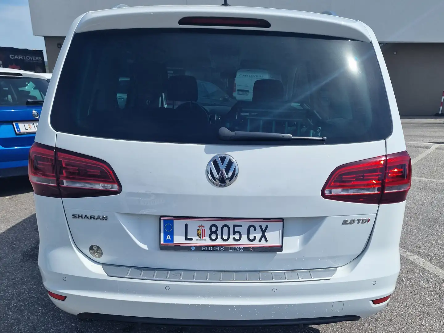 Volkswagen Sharan Sharan Business BMT SCR 2,0 TDI Business Weiß - 2