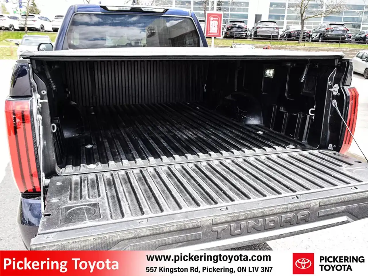Toyota Tundra снимка Toyota Tundra