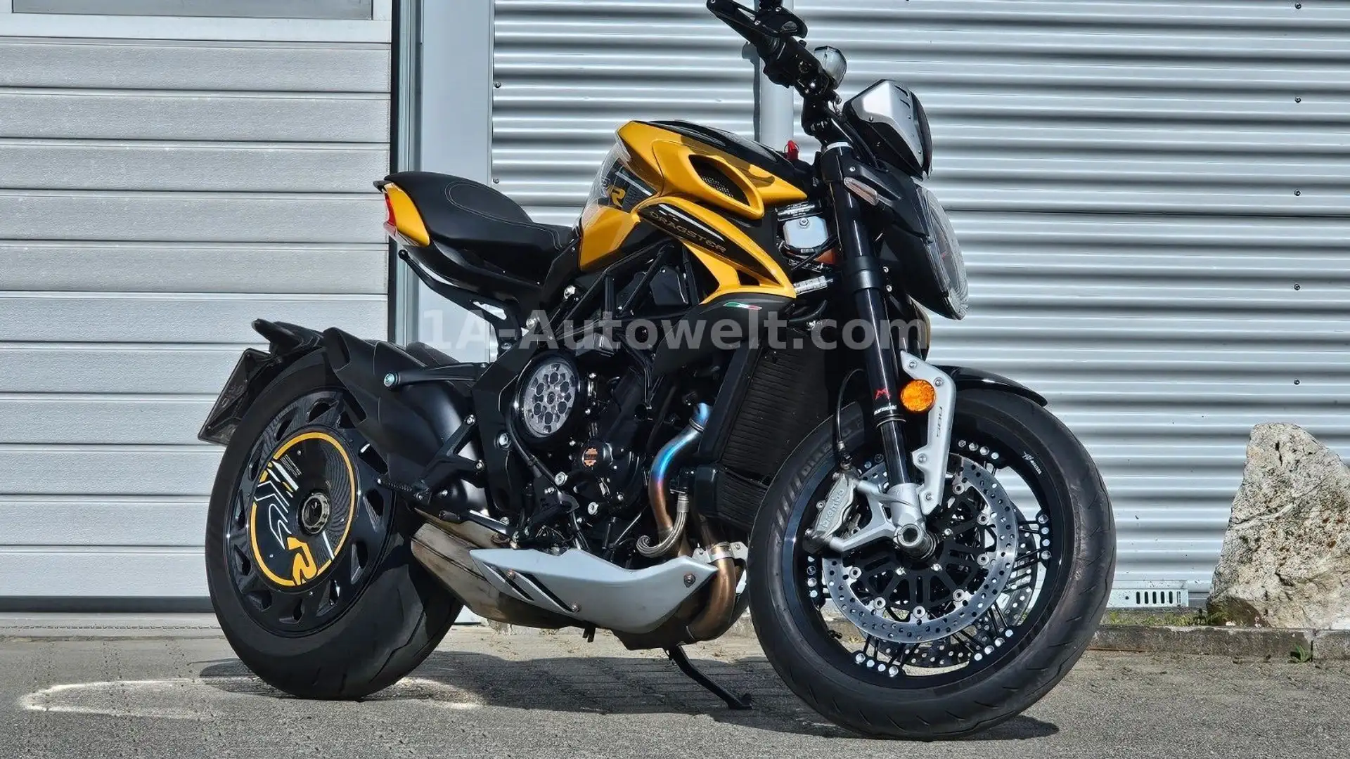 MV Agusta Dragster RR SCS Amarillo - 1