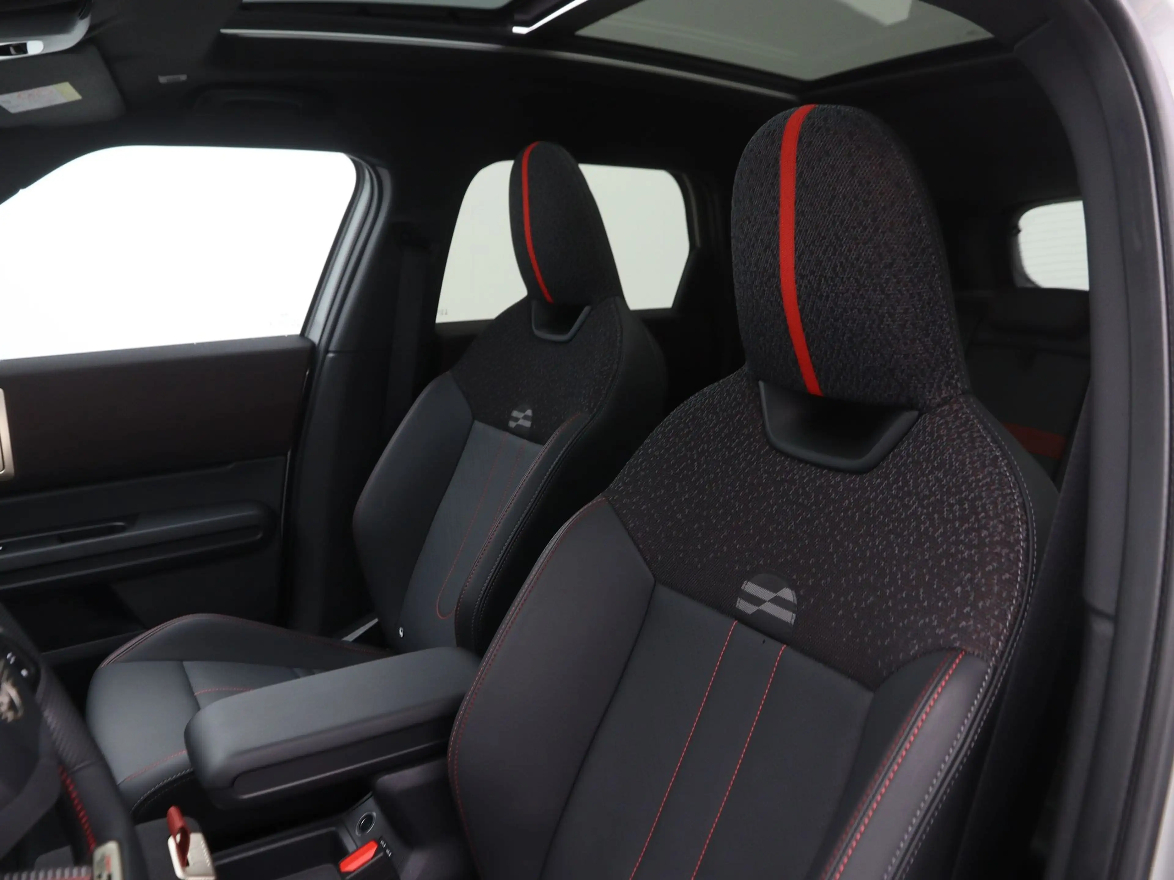 MINI John Cooper Works Countryman JCW ALL4 Pakket L — photo 5