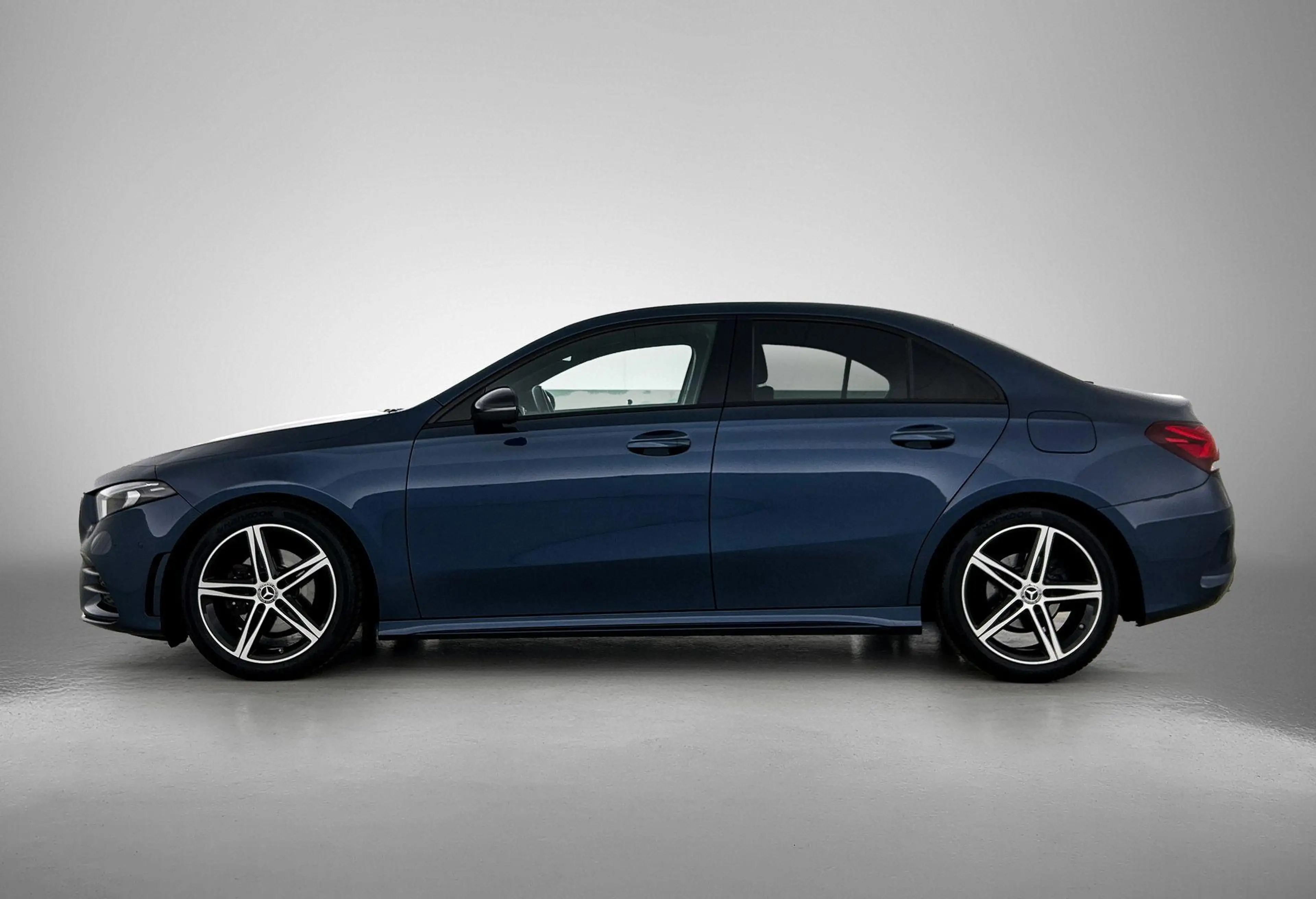 Mercedes-Benz A 180 Business Solution AMG | WORDT VERWACHT | AUTOMAAT — photo 2