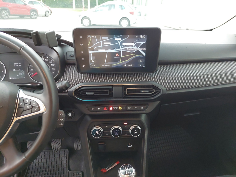 Dacia Jogger Extreme TCe 110 — photo 9
