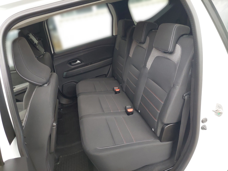 Dacia Jogger Extreme TCe 110 — photo 11