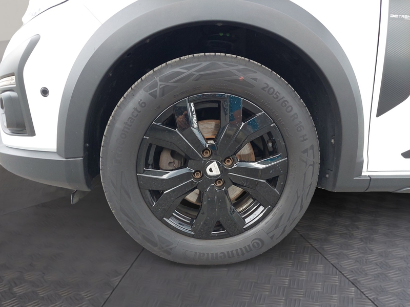 Dacia Jogger Extreme TCe 110 — photo 14