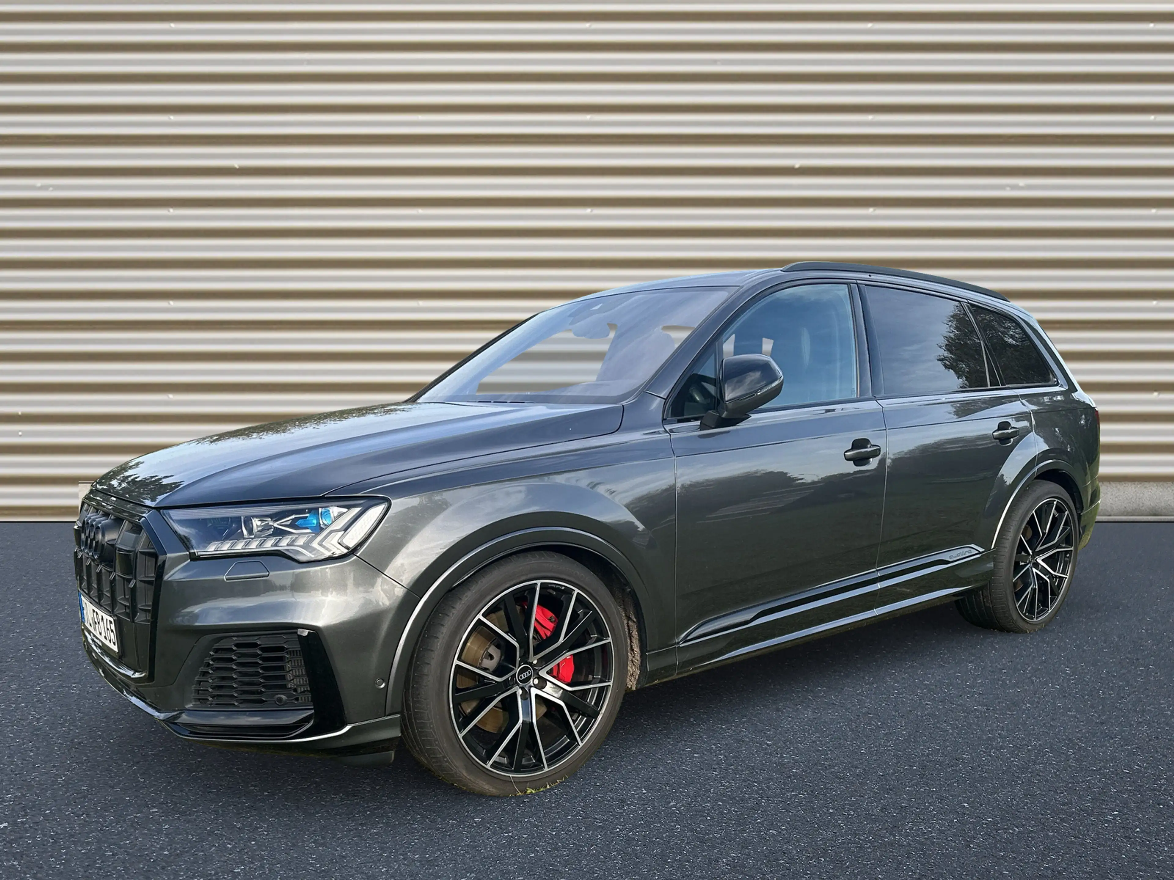 Audi SQ7 4.0 TDI quattro MATRIX, Bang & Olufsen, Armaturenb — photo 4