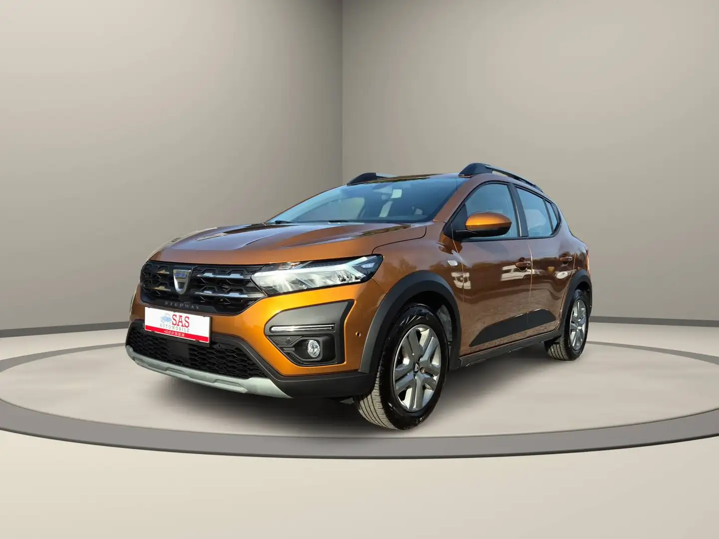 Dacia Sandero Stepway Comfort Orange - 1