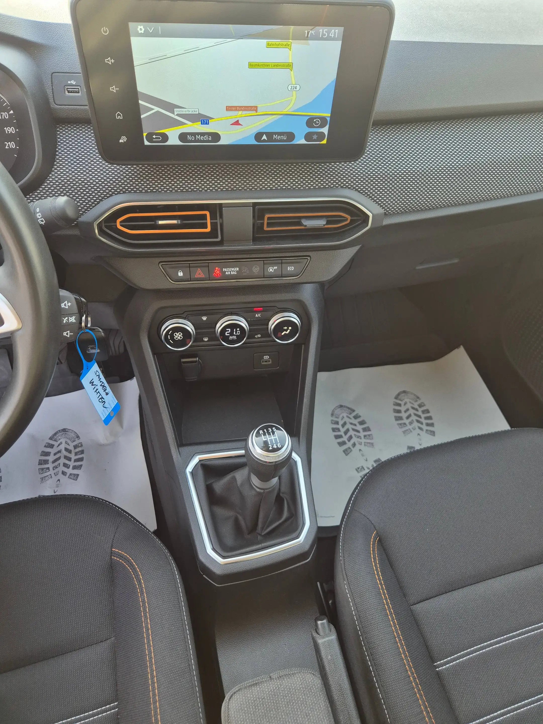 Dacia Sandero Stepway Comfort — photo 12