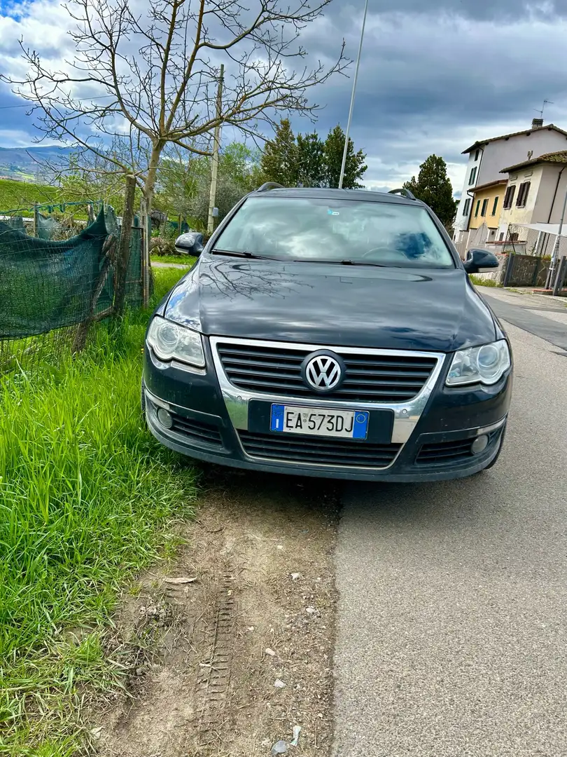 Volkswagen Passat Variant 1.4 tsi Comfortline ecofuel dsg Black - 1