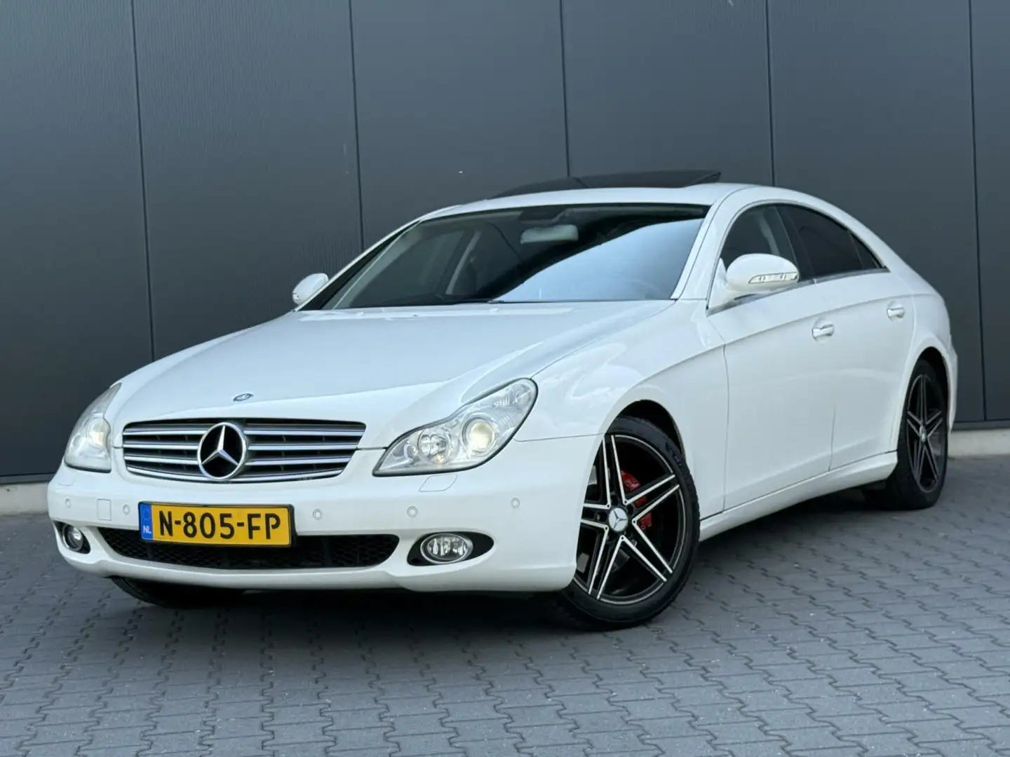 Mercedes-Benz CLS 350 V6 Leder - Schuifdak - Xenon - CarPlay - Camera Blanc - 1
