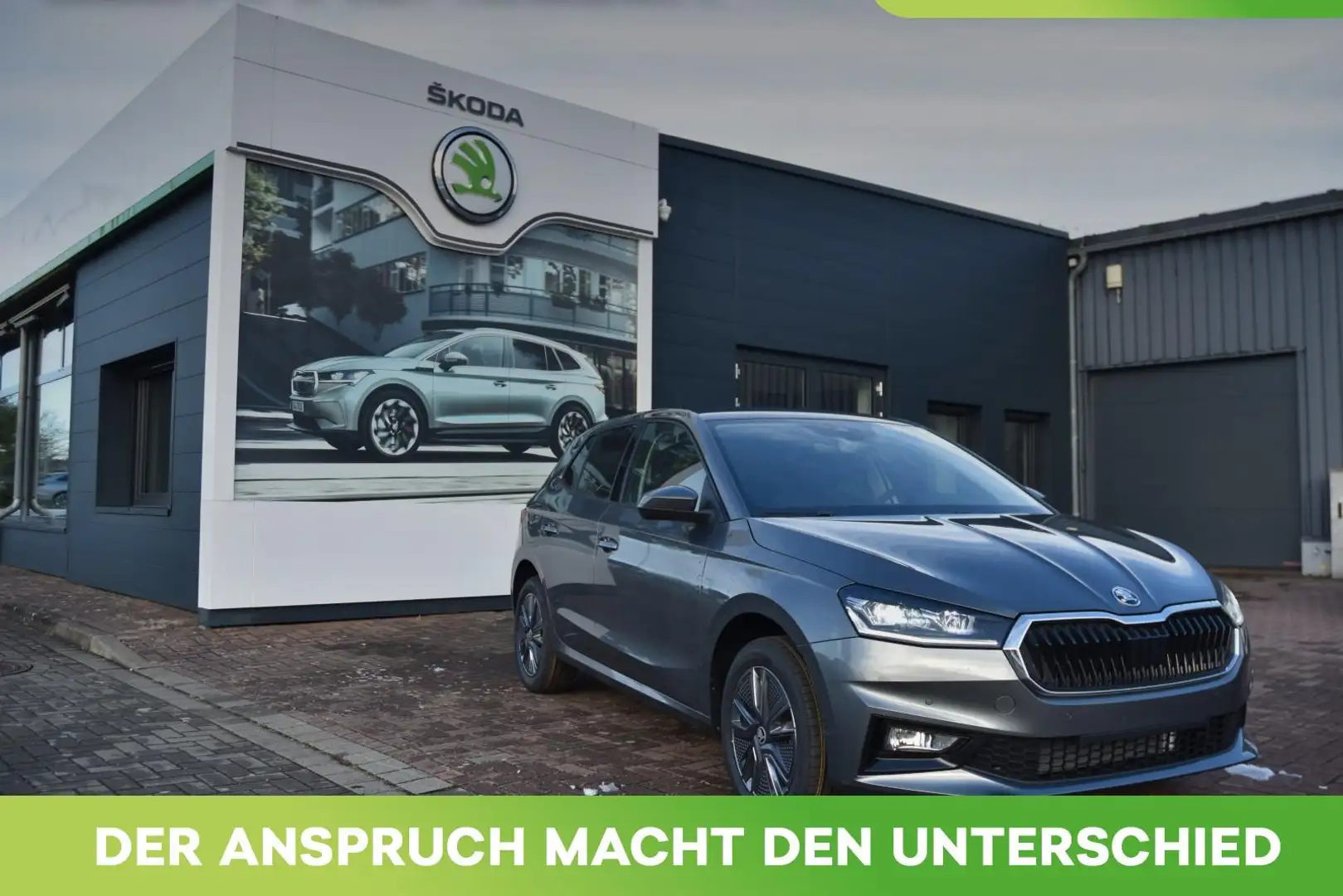 Skoda Fabia 1.0 TSI DSG TOUR*Navi*LED*ACC*Rückcam.*uvm Grau - 1