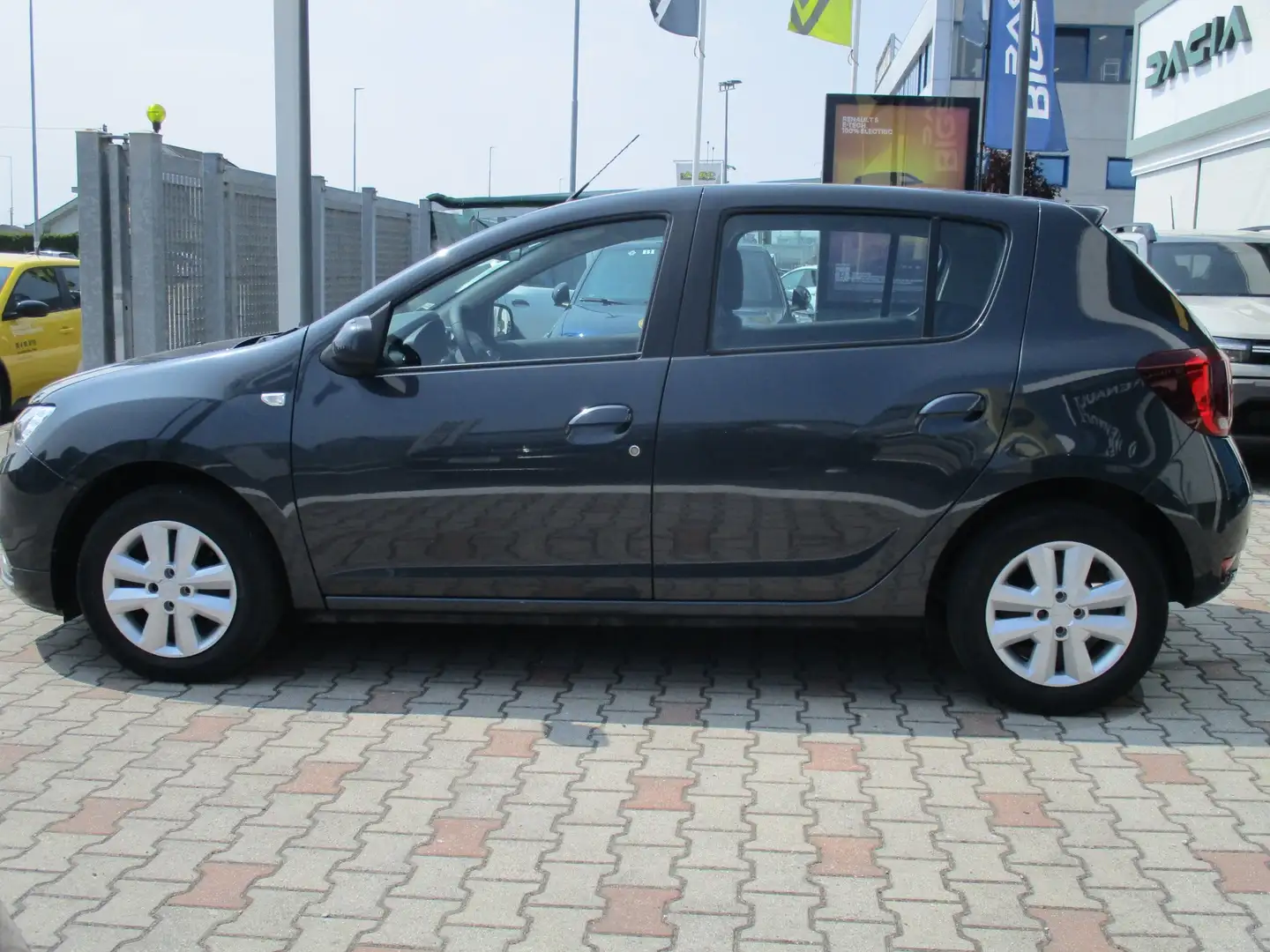 Dacia Sandero Sandero 1.5 blue dci Streetway Comfort s Gris - 2