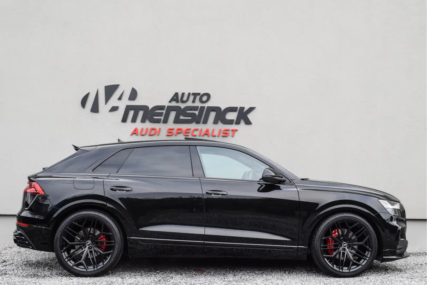 Audi Q8 55 TFSI Quattro / ***ABT***/ 23 Inch Velgen/ S-lin Schwarz - 2