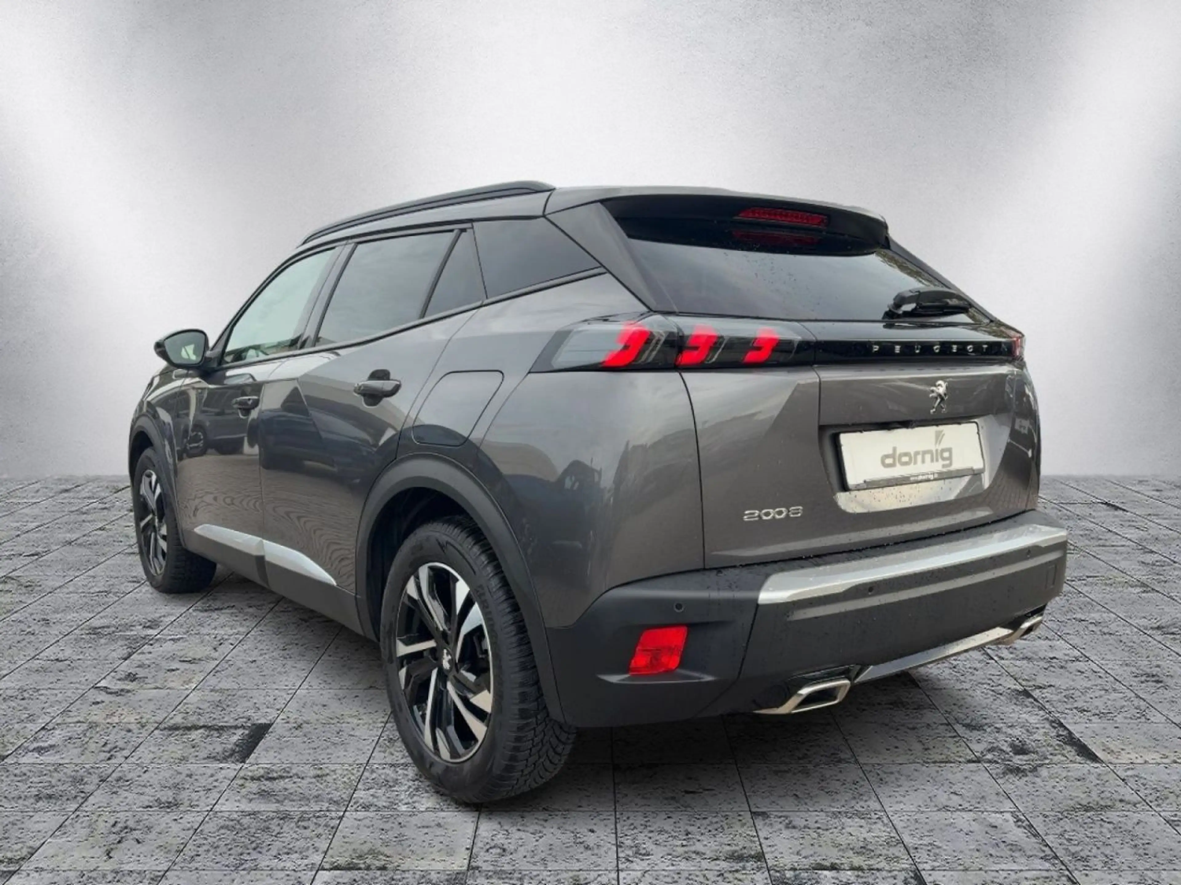 Peugeot 2008 Allure Pack PureTech 130 EAT8 — photo 3