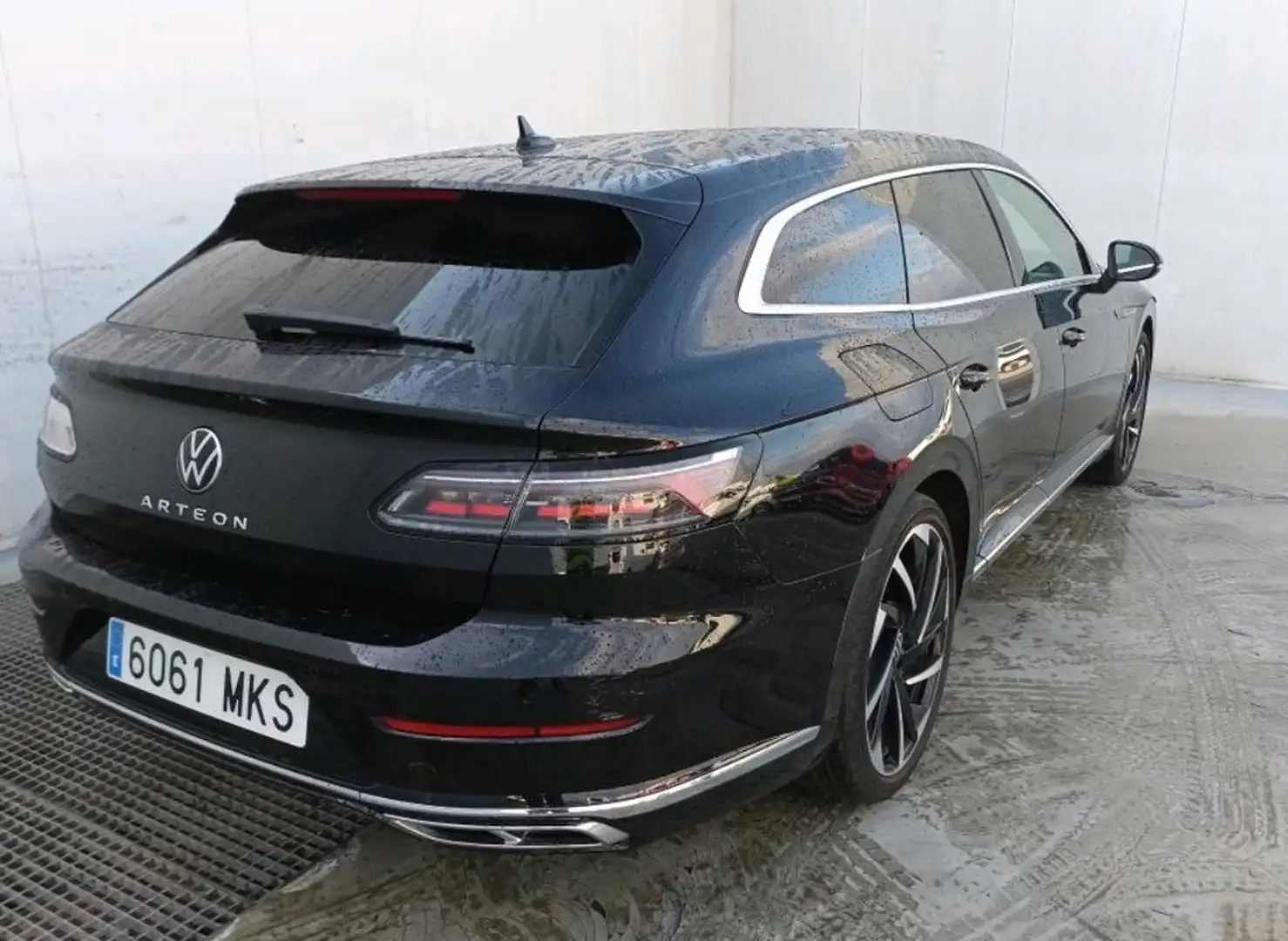 Volkswagen Arteon Shooting Brake 2.0TDI R-Line DSG7 147kW Negro - 2