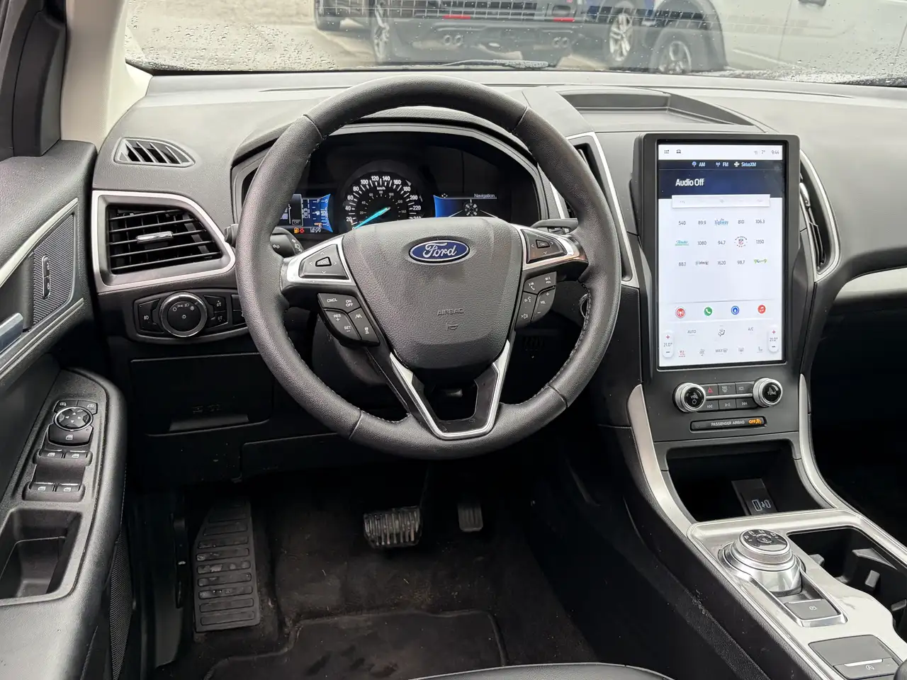 Ford Edge снимка Ford Edge
