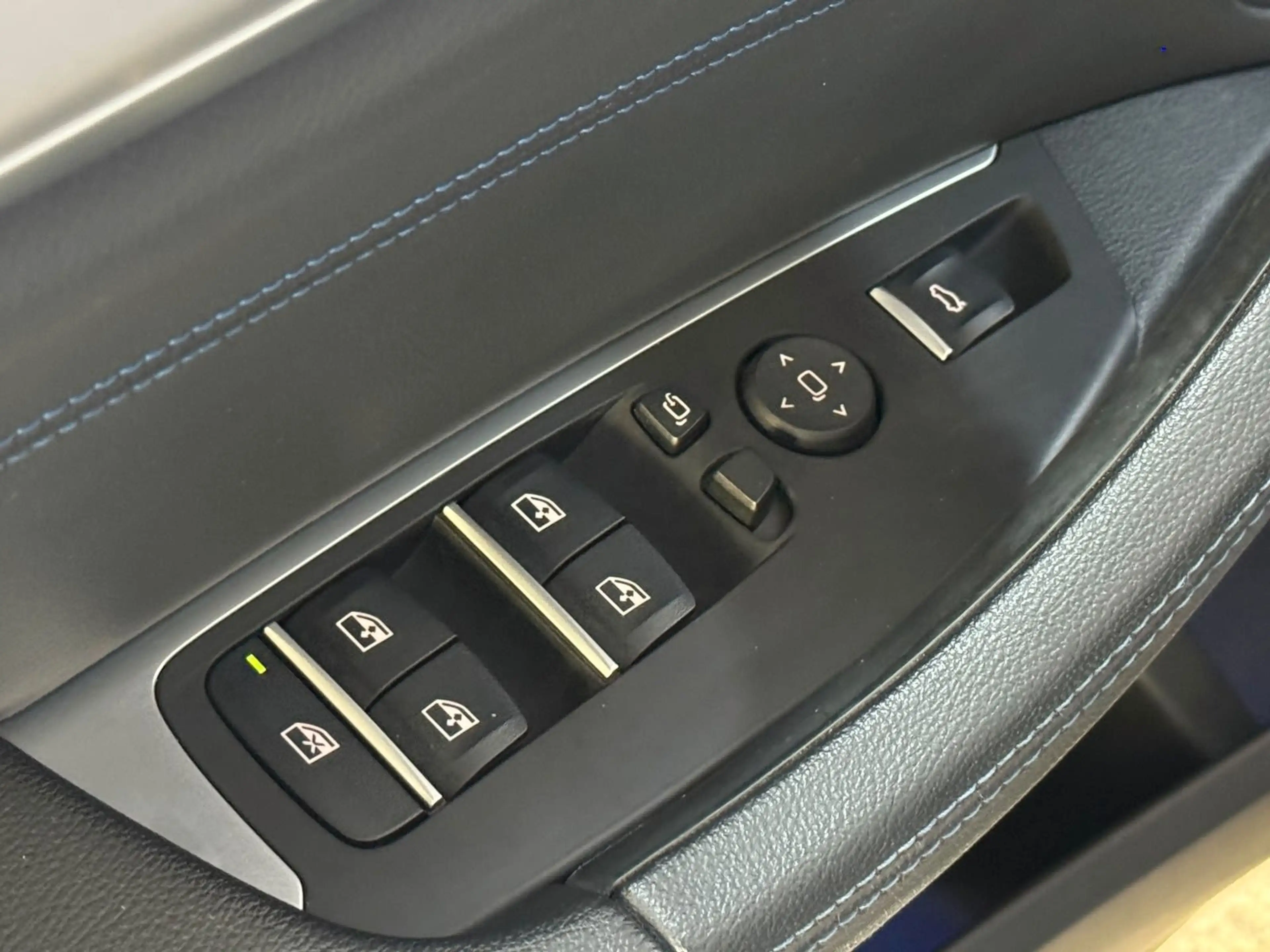 BMW X3 xDrive 20 i M Sport *Gestik*HUD*H/K-Sound*LED — photo 34