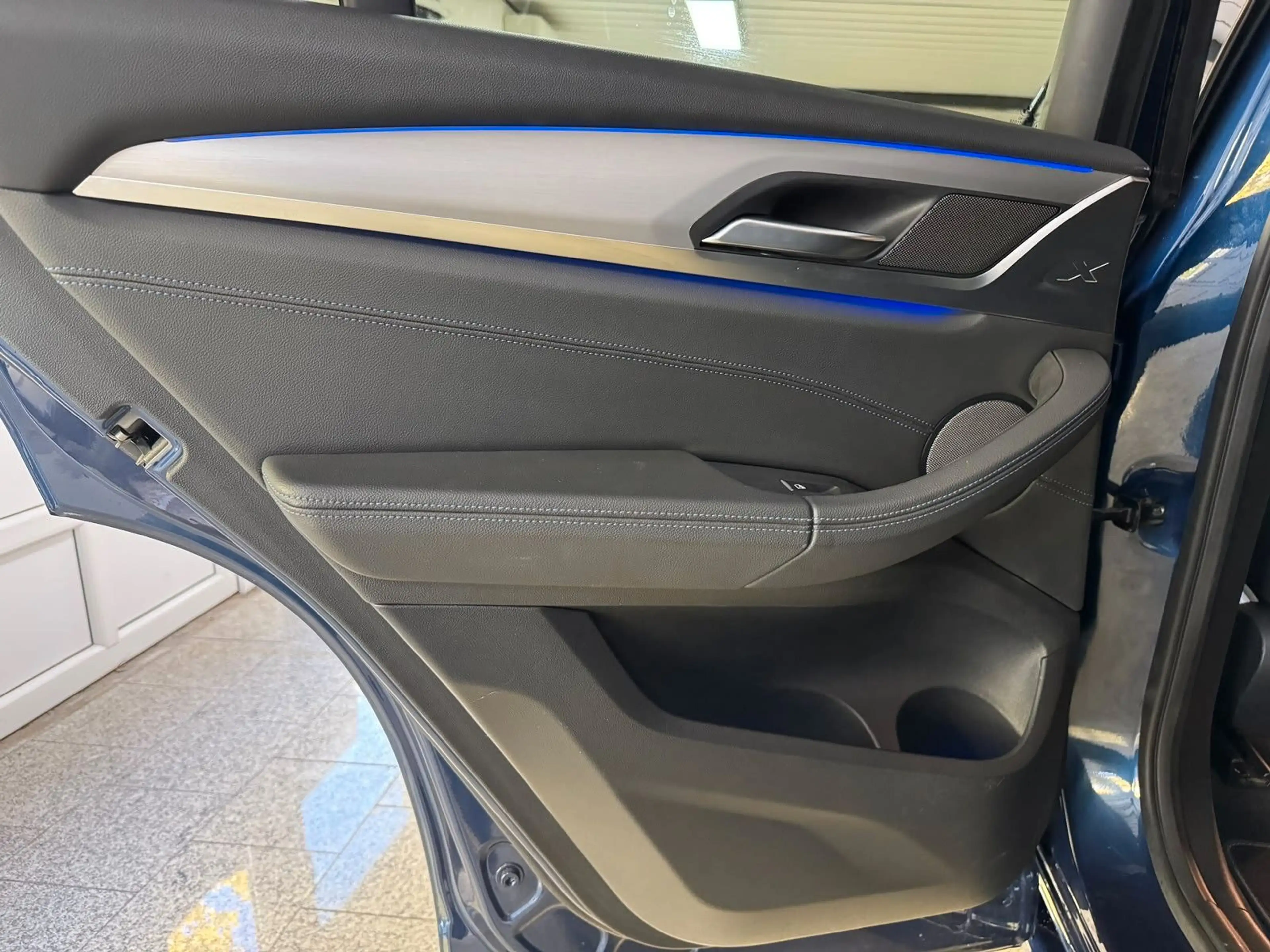 BMW X3 xDrive 20 i M Sport *Gestik*HUD*H/K-Sound*LED — photo 17