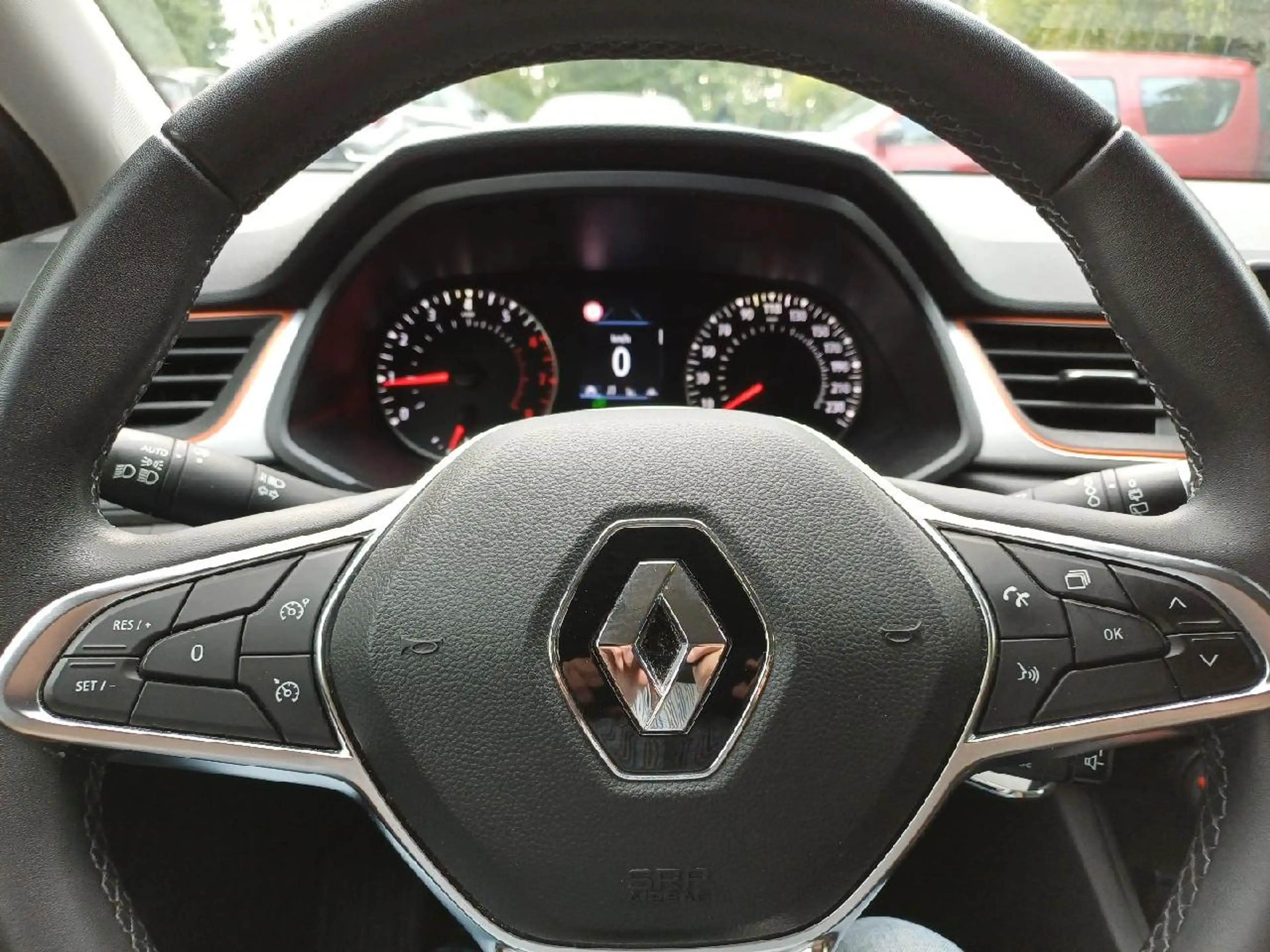 Renault Captur Experience TCe 130, AHK Winterp — photo 11