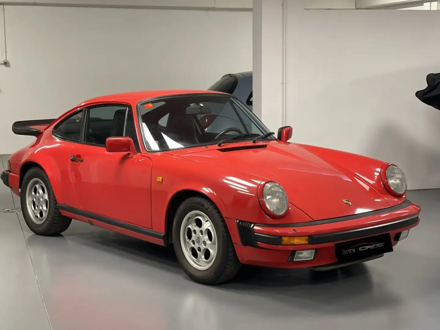Porsche 911 3.2 Carrera Coupé Červená - 1
