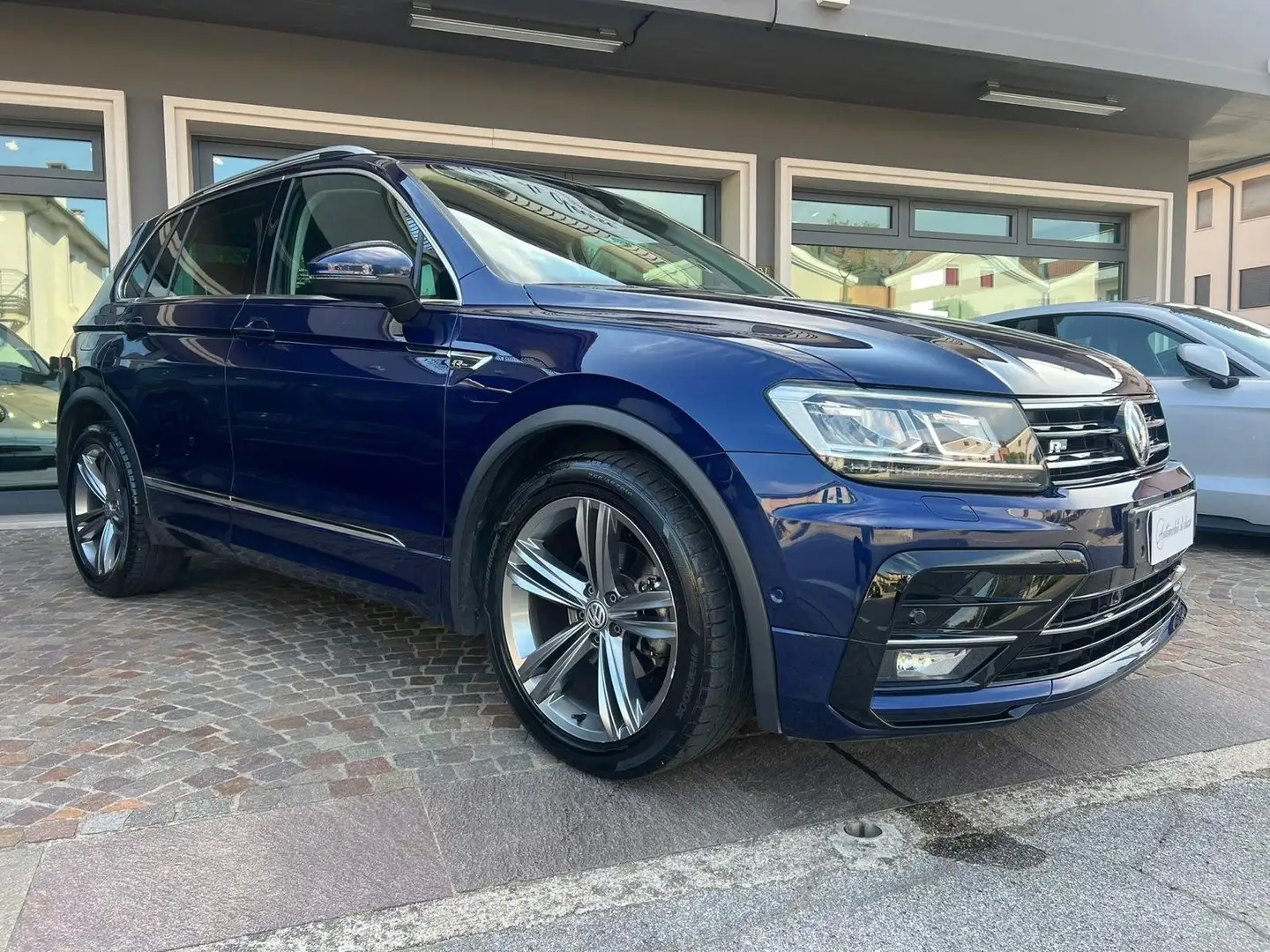 Volkswagen Tiguan Tiguan 2.0 TDI R-Line Pack - 150cv-VIRTUAL-ACC!! Blu/Azzurro - 1
