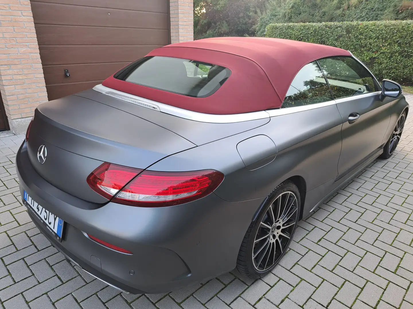 Mercedes-Benz C 250 C Cabrio 250 d Premium auto Gri - 1