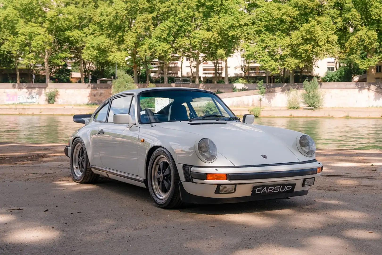 Porsche 911 Carrera 3.2 Blanco - 1
